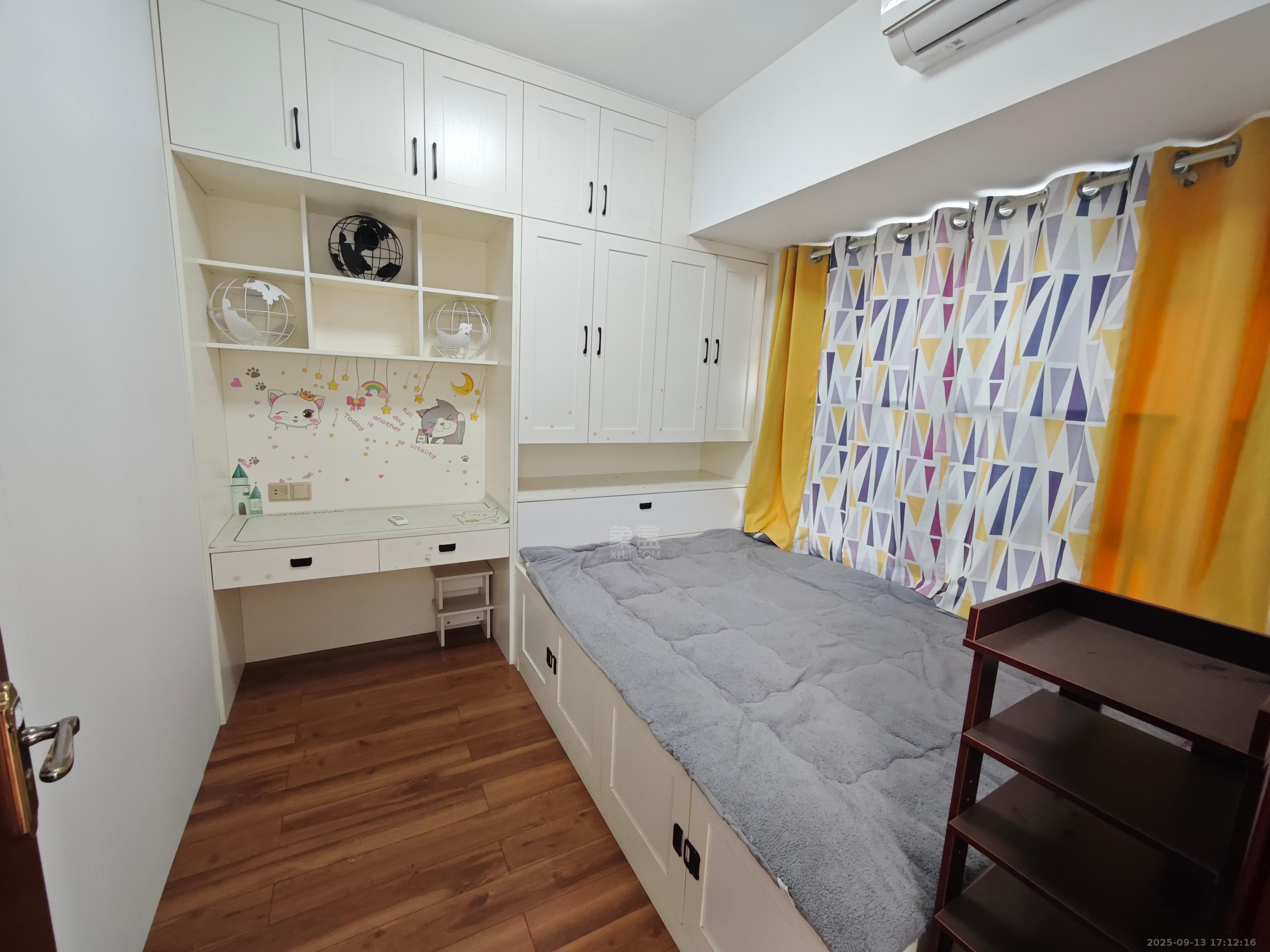 提香蓝岸 3室2厅1卫 1700.0元/月 提香蓝岸 3室2厅1卫 1700.0元/月室内图