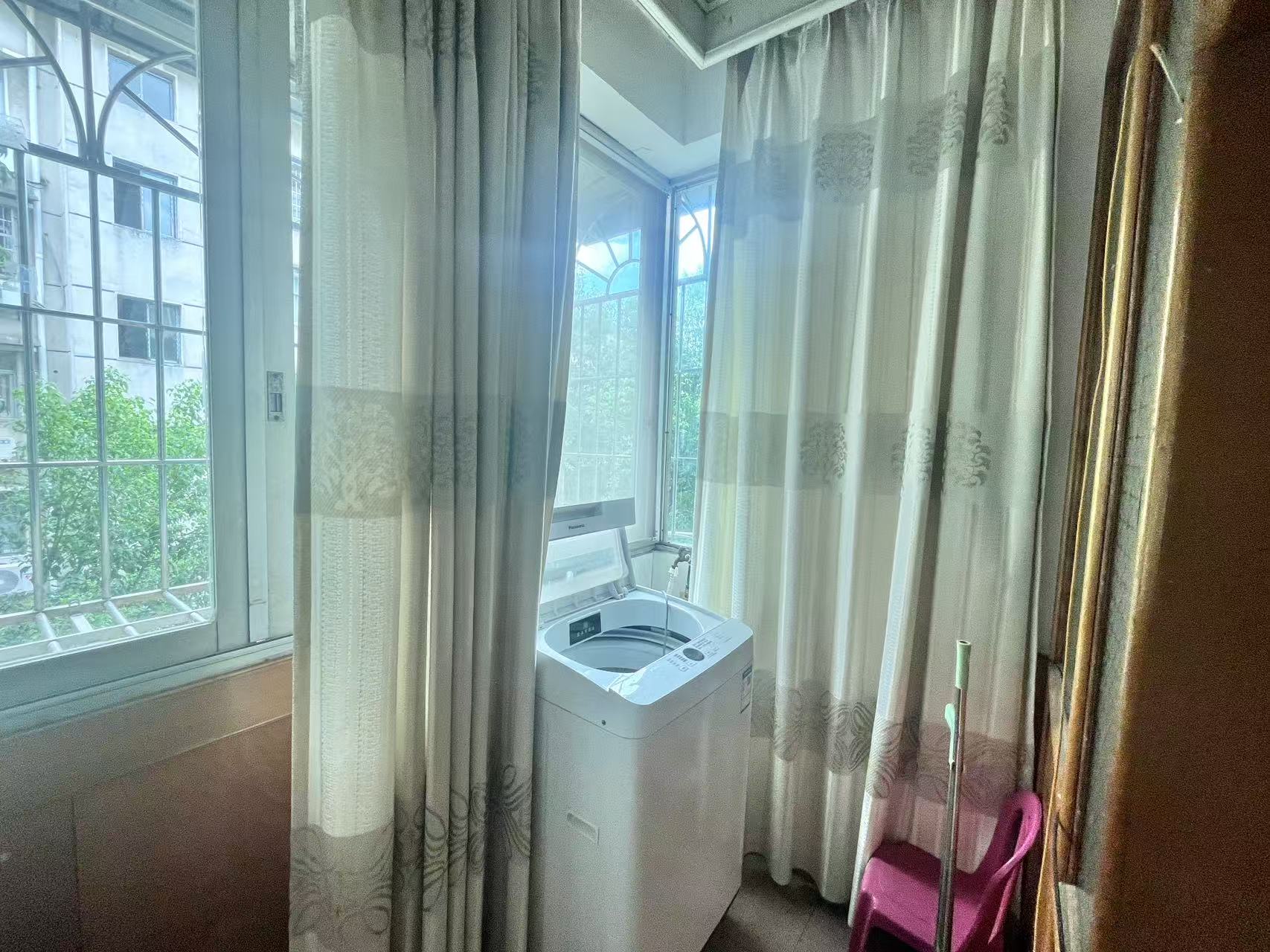 邮电新村 3室2厅1卫 1000.0元/月 邮电新村 3室2厅1卫 1000.0元/月室内图