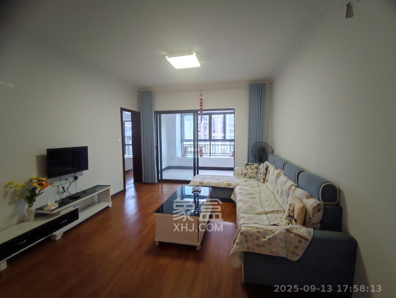 五矿紫湖香醍 3室2厅1卫 1700.0元/月 五矿紫湖香醍 3室2厅1卫 1700.0元/月室内图