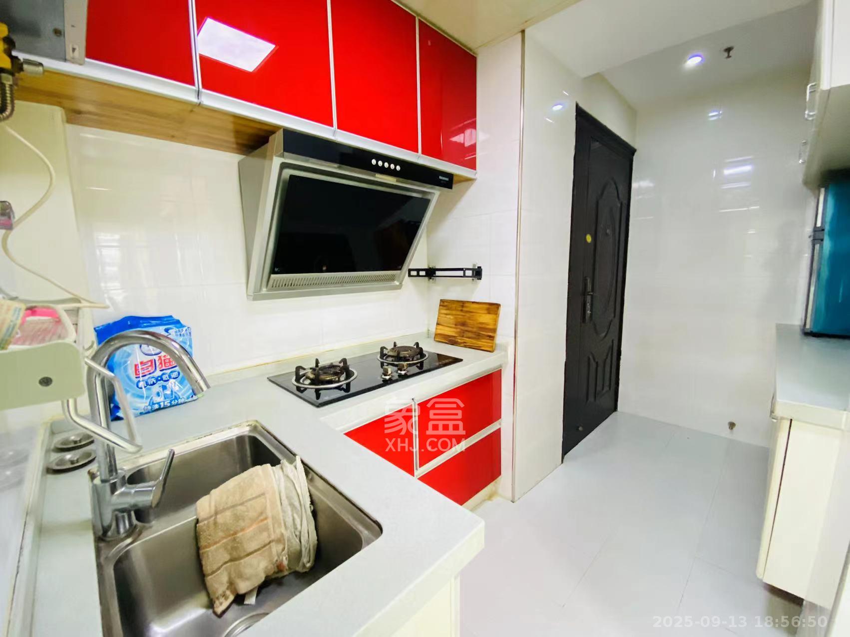 少帅府  1室1厅1卫    2300.0元/月室内图