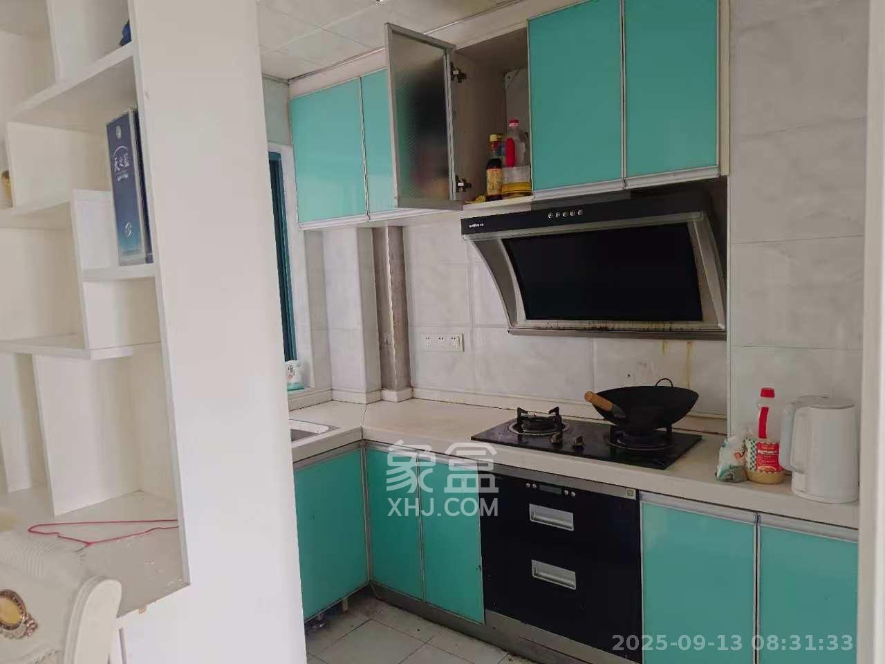 蝴蝶谷 1室2厅1卫 1800.0元/月 蝴蝶谷 1室2厅1卫 1800.0元/月室内图