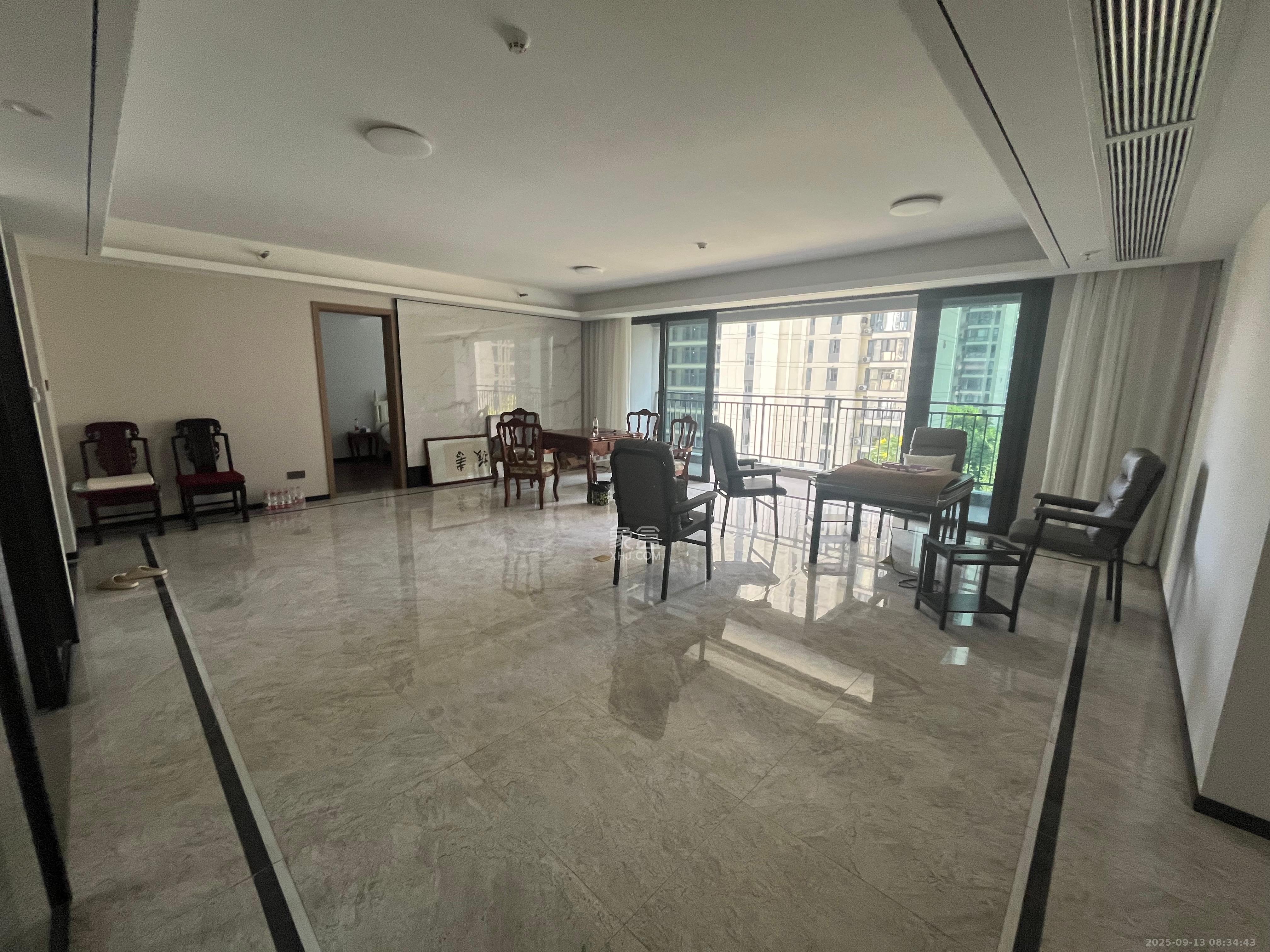 旭辉雨花郡 1室0厅0卫 9000.0元/月 旭辉雨花郡 1室0厅0卫 9000.0元/月室内图