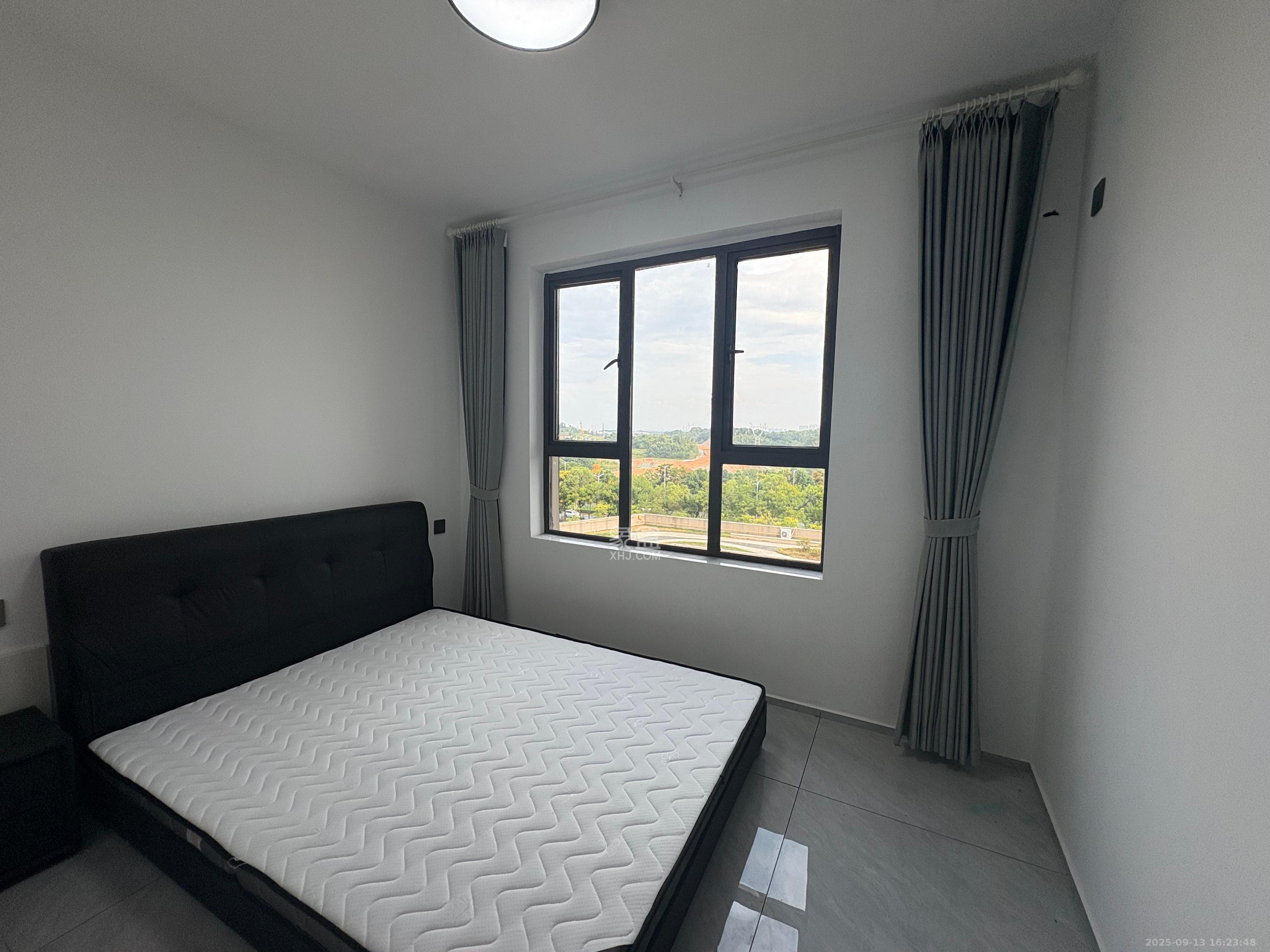 青竹湖曦园  3室0厅1卫    2500.0元/月 青竹湖曦园  3室0厅1卫    2500.0元/月室内图