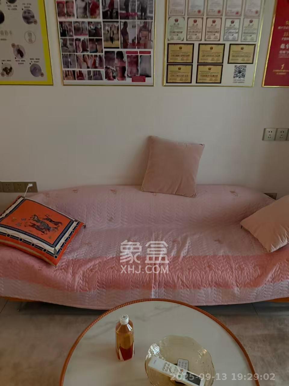 金地铂悦 1室0厅0卫 1500.0元/月 金地铂悦 1室0厅0卫 1500.0元/月室内图