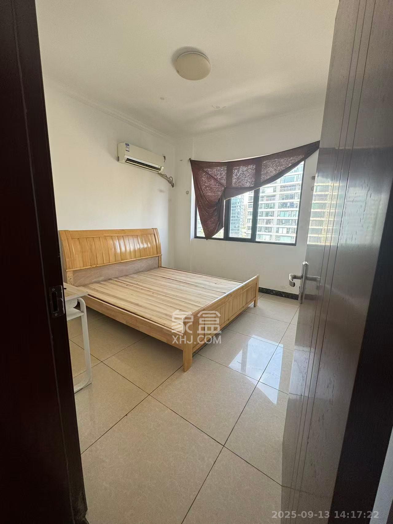 环亚高铁芯城 4室3厅3卫 3000.0元/月 环亚高铁芯城 4室3厅3卫 3000.0元/月室内图