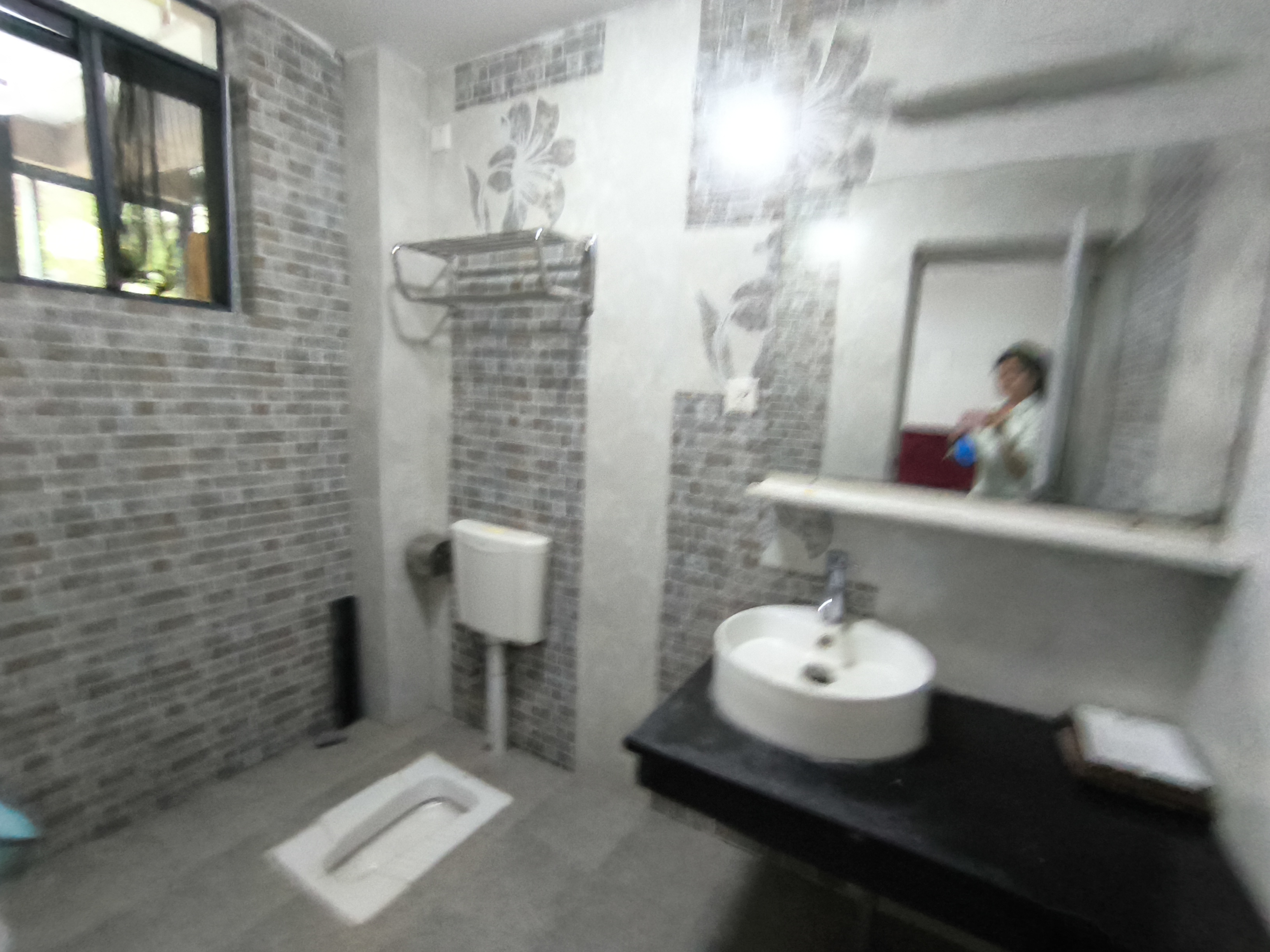 钻石城  1室0厅0卫    4500.0元/月室内图