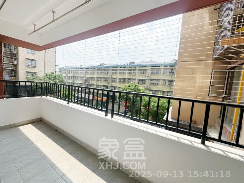 友兴家园  3室1厅1卫    3300.0元/月室内图