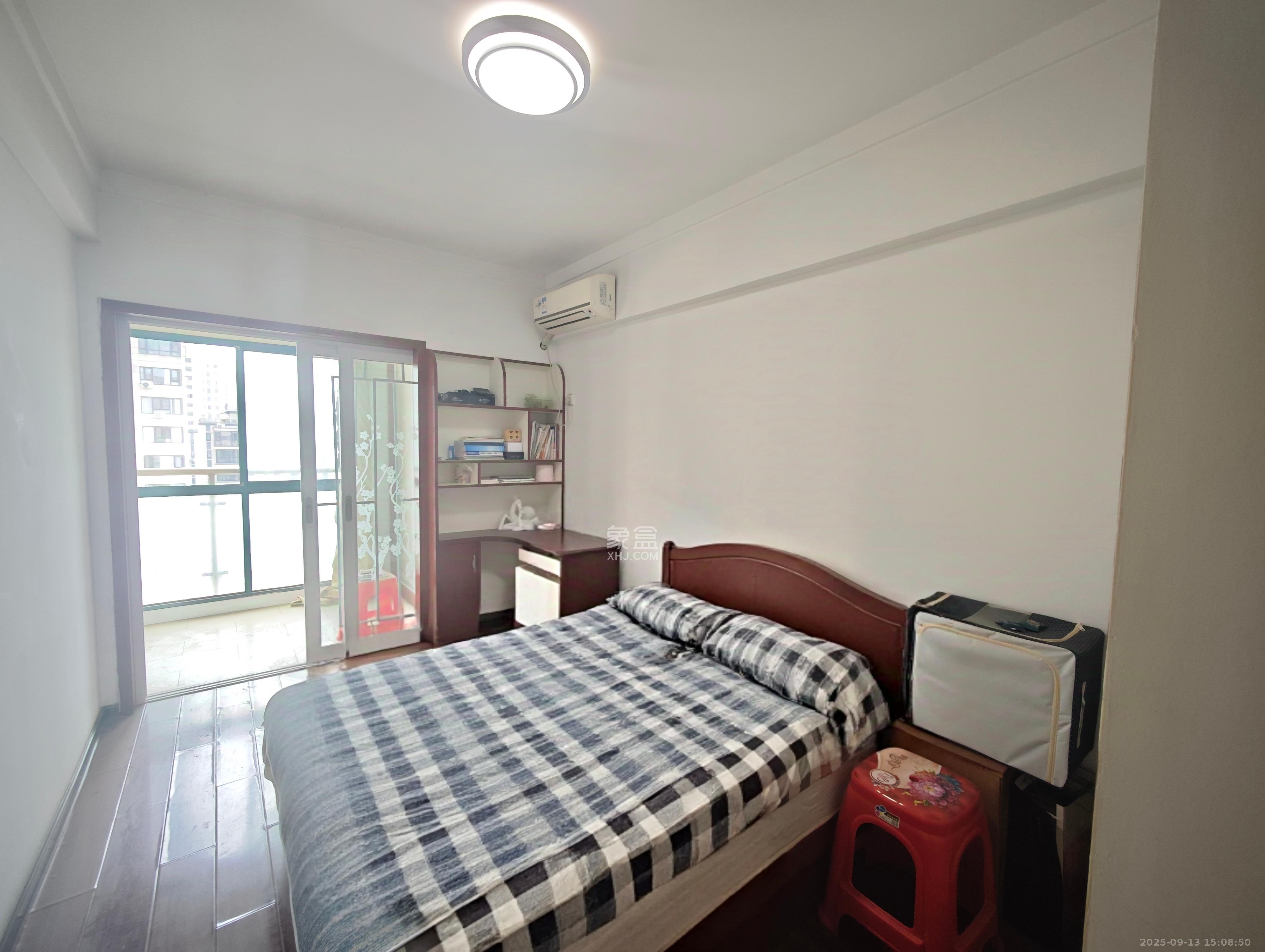 鑫电家园 3室2厅2卫 1800.0元/月 鑫电家园 3室2厅2卫 1800.0元/月室内图