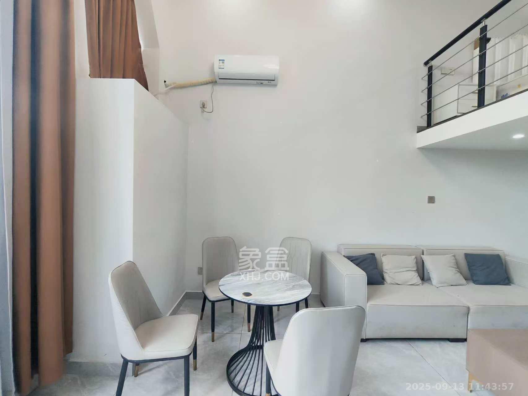 太阳城  2室2厅1卫    2000.0元/月室内图