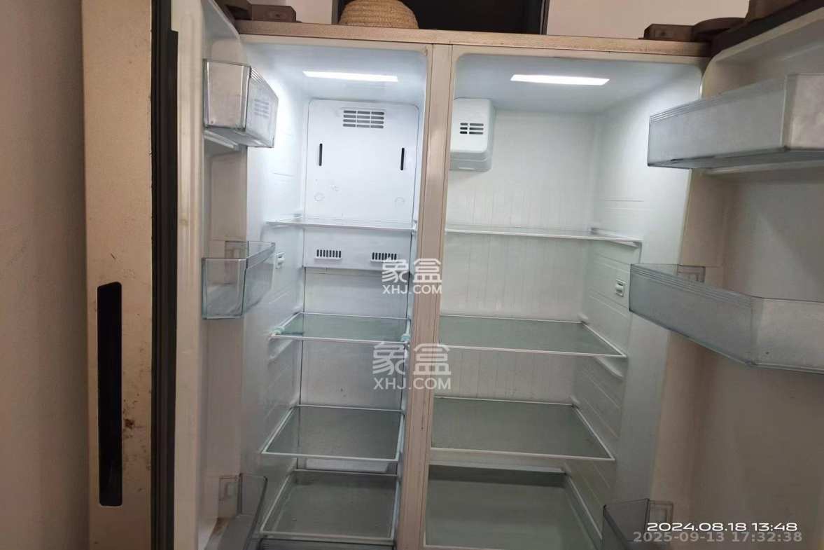 枫华府第 3室2厅1卫 2000.0元/月 枫华府第 3室2厅1卫 2000.0元/月室内图