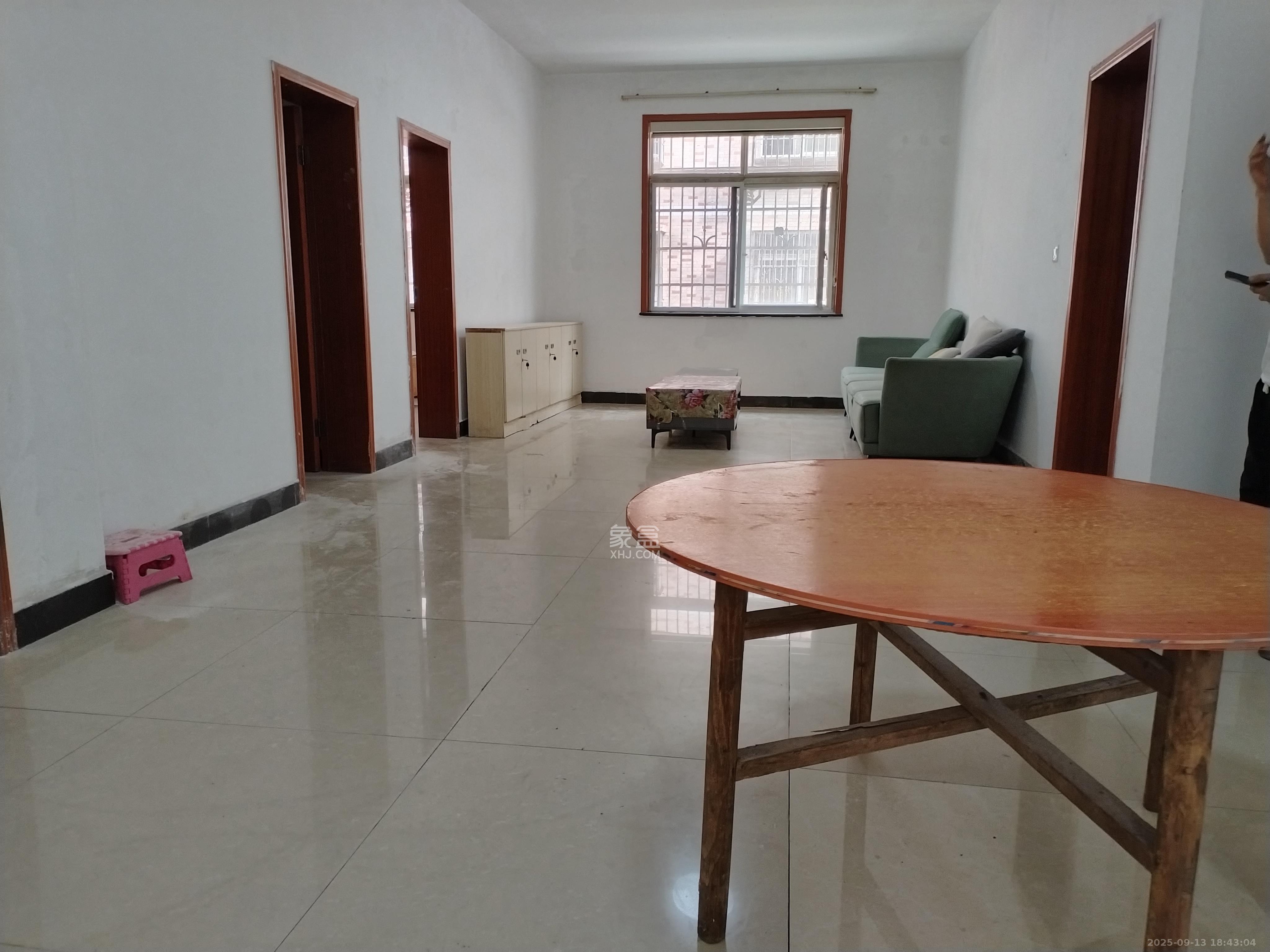 城东安置区（星城社区）  1室0厅0卫    1450.0元/月室内图