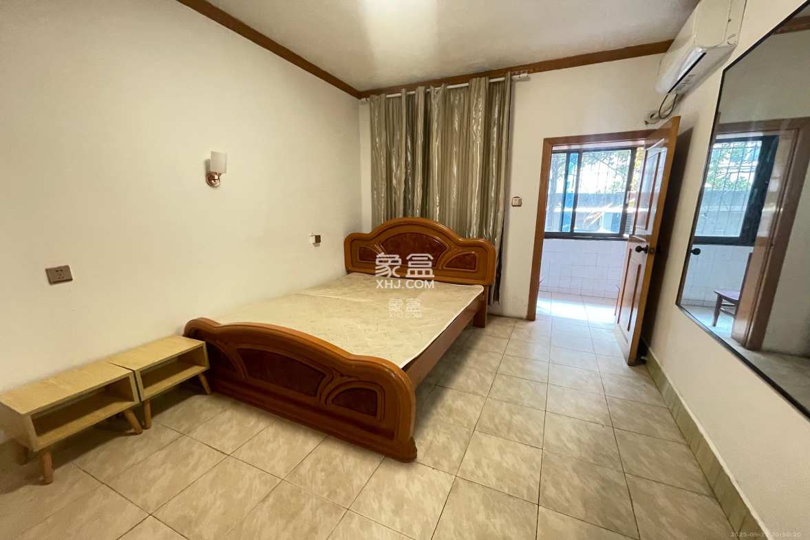 建工集团单位房 3室1厅1卫 2200.0元/月 建工集团单位房 3室1厅1卫 2200.0元/月室内图