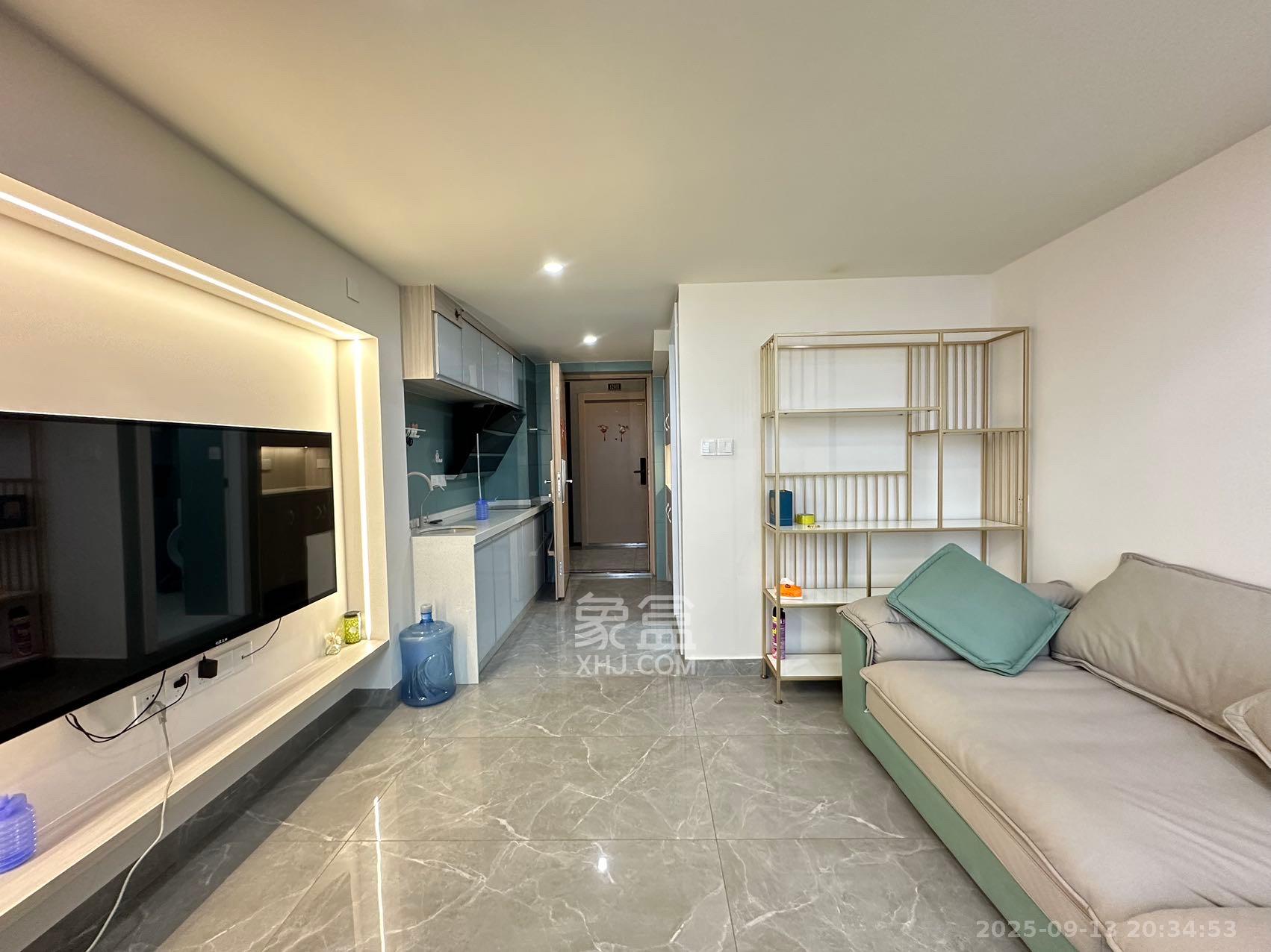 建发央玺(建发泱玺雅苑)  1室1厅1卫    2700.0元/月 建发央玺(建发泱玺雅苑)  1室1厅1卫    2700.0元/月室内图