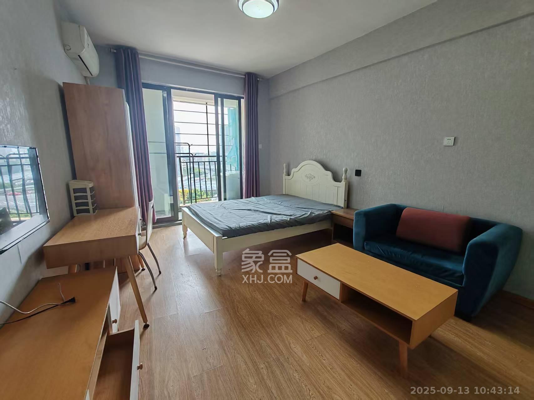 钱隆樽品(一、二、三期) 1室1厅1卫 1400.0元/月 钱隆樽品(一、二、三期) 1室1厅1卫 1400.0元/月室内图