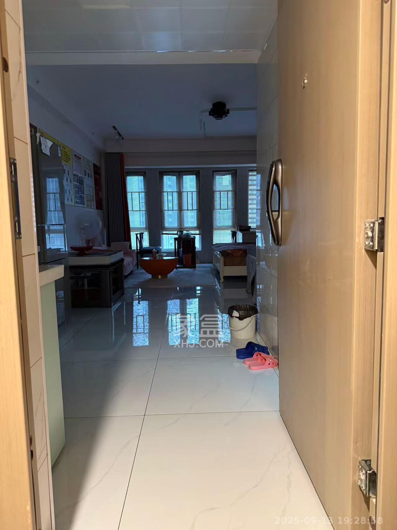 金地铂悦  1室0厅0卫    1500.0元/月室内图