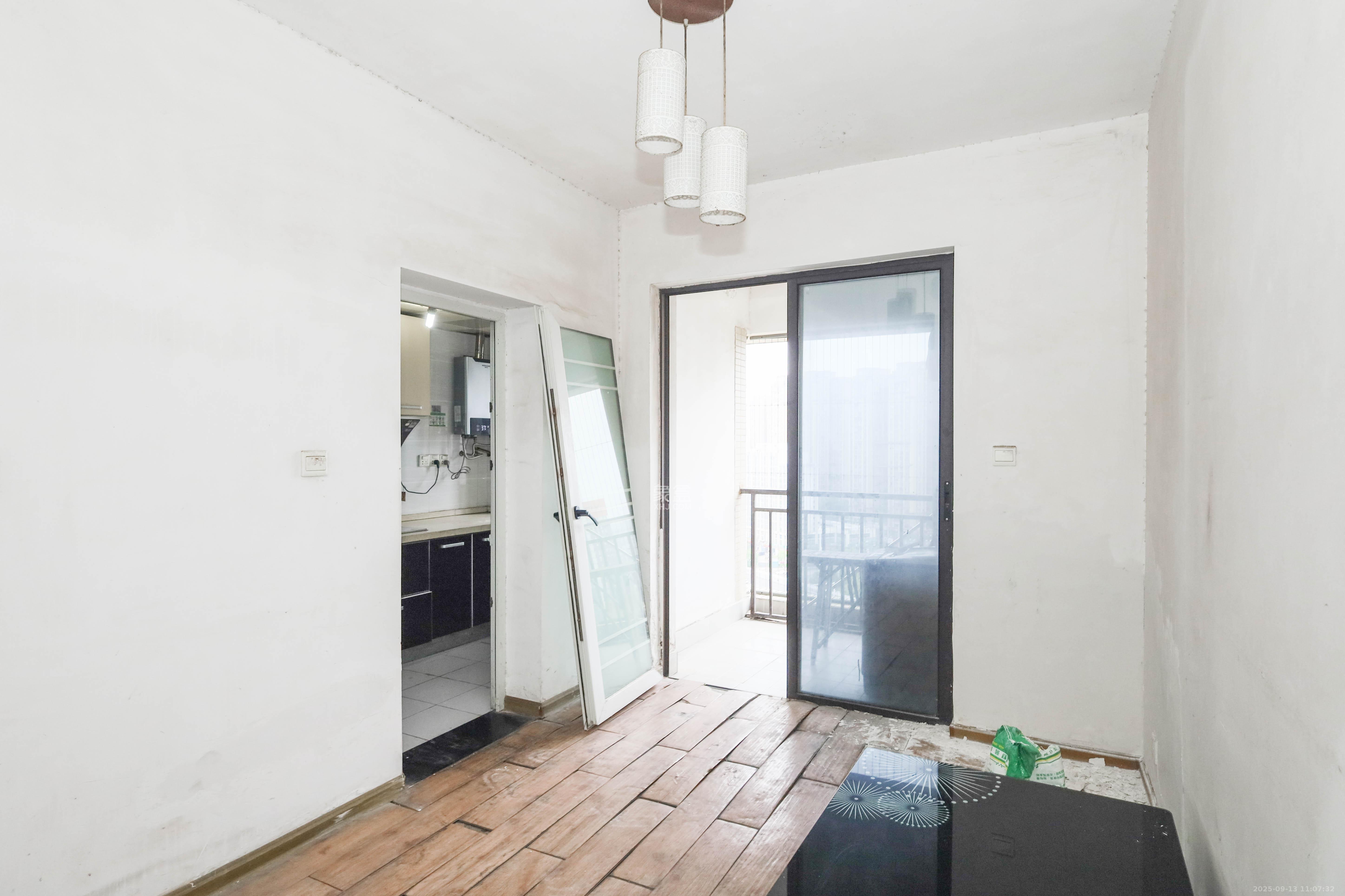 保利麓谷林语D区  3室1厅1卫    75.0万 保利麓谷林语D区  3室1厅1卫    75.0万其他