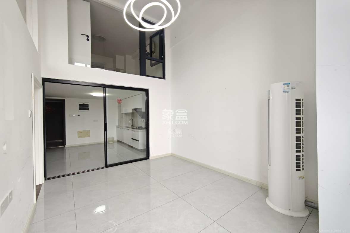 万科金色麦田  3室2厅2卫    2600.0元/月 万科金色麦田  3室2厅2卫    2600.0元/月室内图