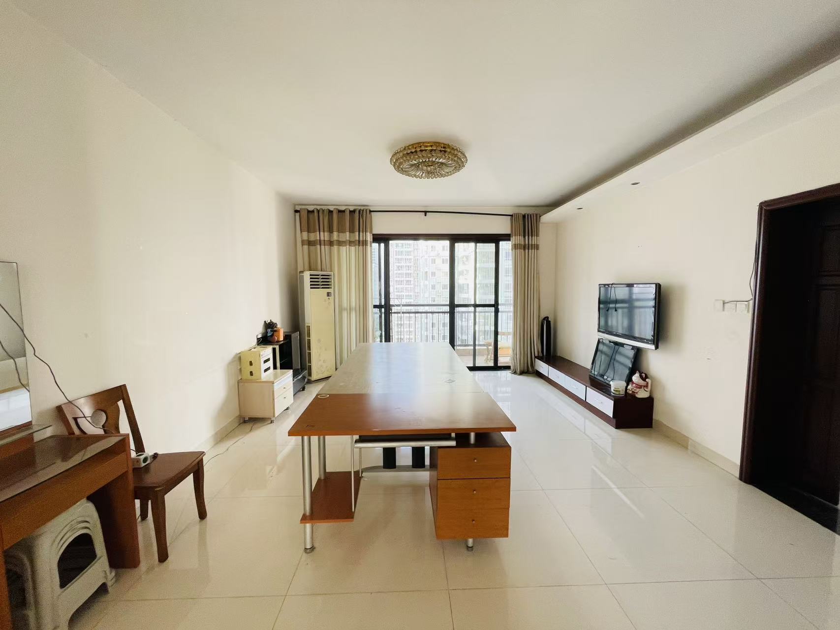 金碧文华 4室2厅2卫 5000.0元/月 金碧文华 4室2厅2卫 5000.0元/月室内图