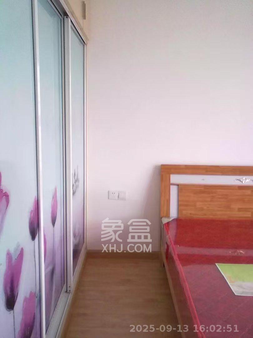 德润园  2室2厅1卫    1900.0元/月室内图