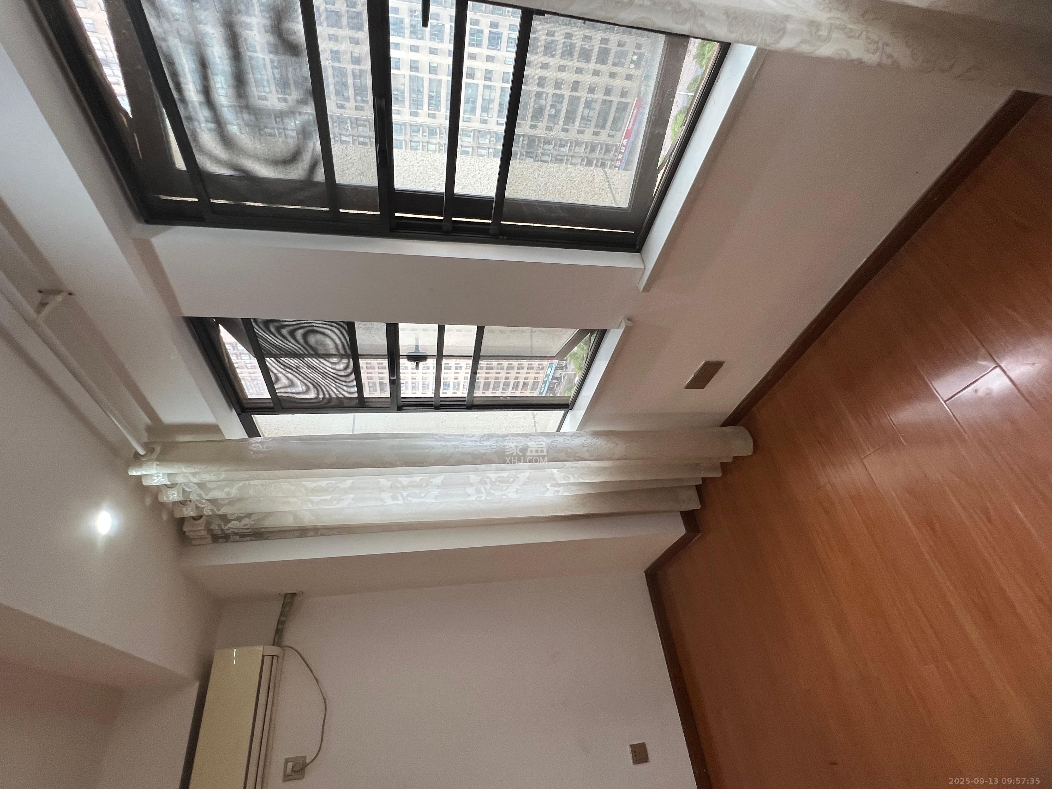 钰龙天下二期(钰龙佳园) 1室0厅0卫 1200.0元/月 钰龙天下二期(钰龙佳园) 1室0厅0卫 1200.0元/月室内图