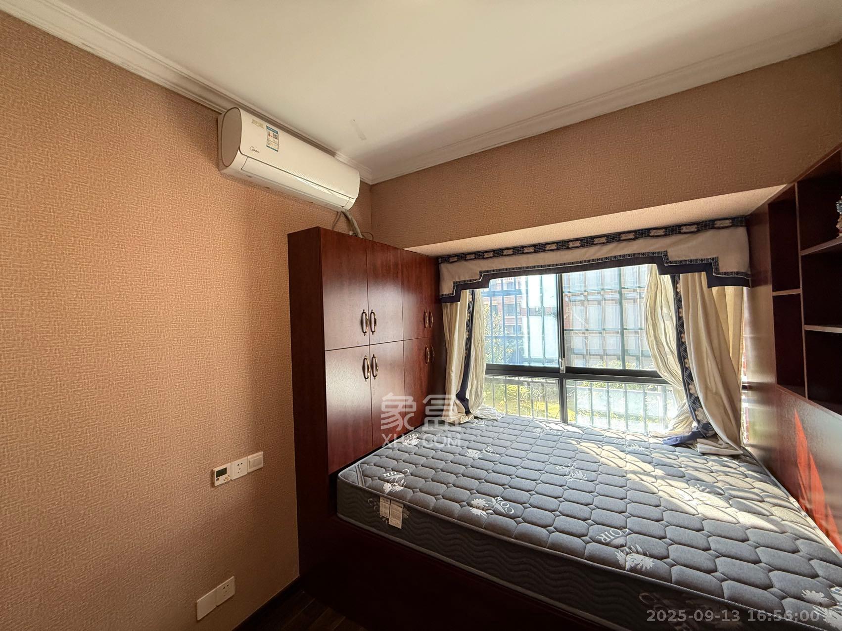 哈佛小镇(五矿哈佛小镇)  2室2厅1卫    2000.0元/月 哈佛小镇(五矿哈佛小镇)  2室2厅1卫    2000.0元/月室内图