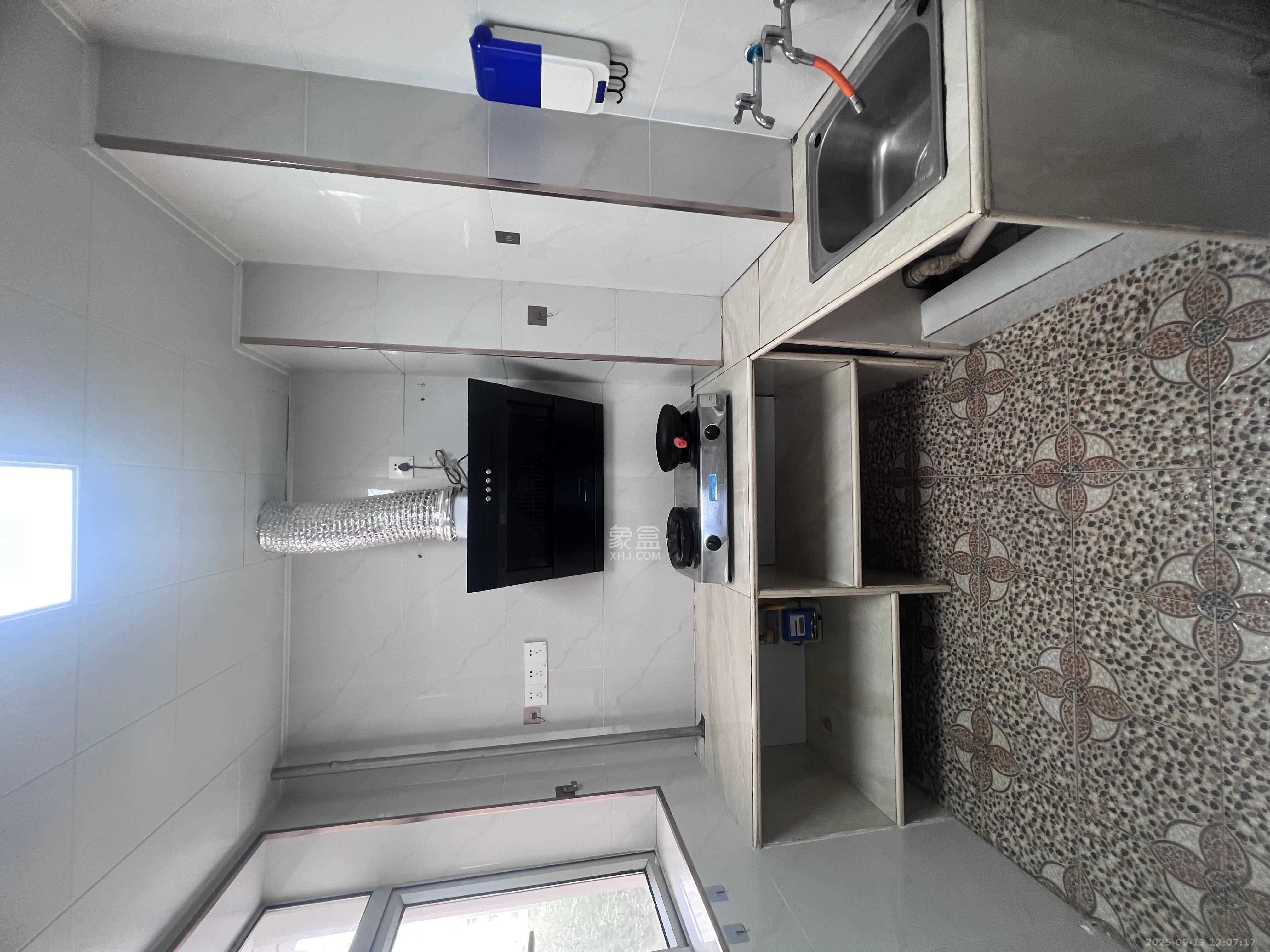 凯通国际城(凯通朝庭) 3室1厅1卫 2500.0元/月 凯通国际城(凯通朝庭) 3室1厅1卫 2500.0元/月室内图