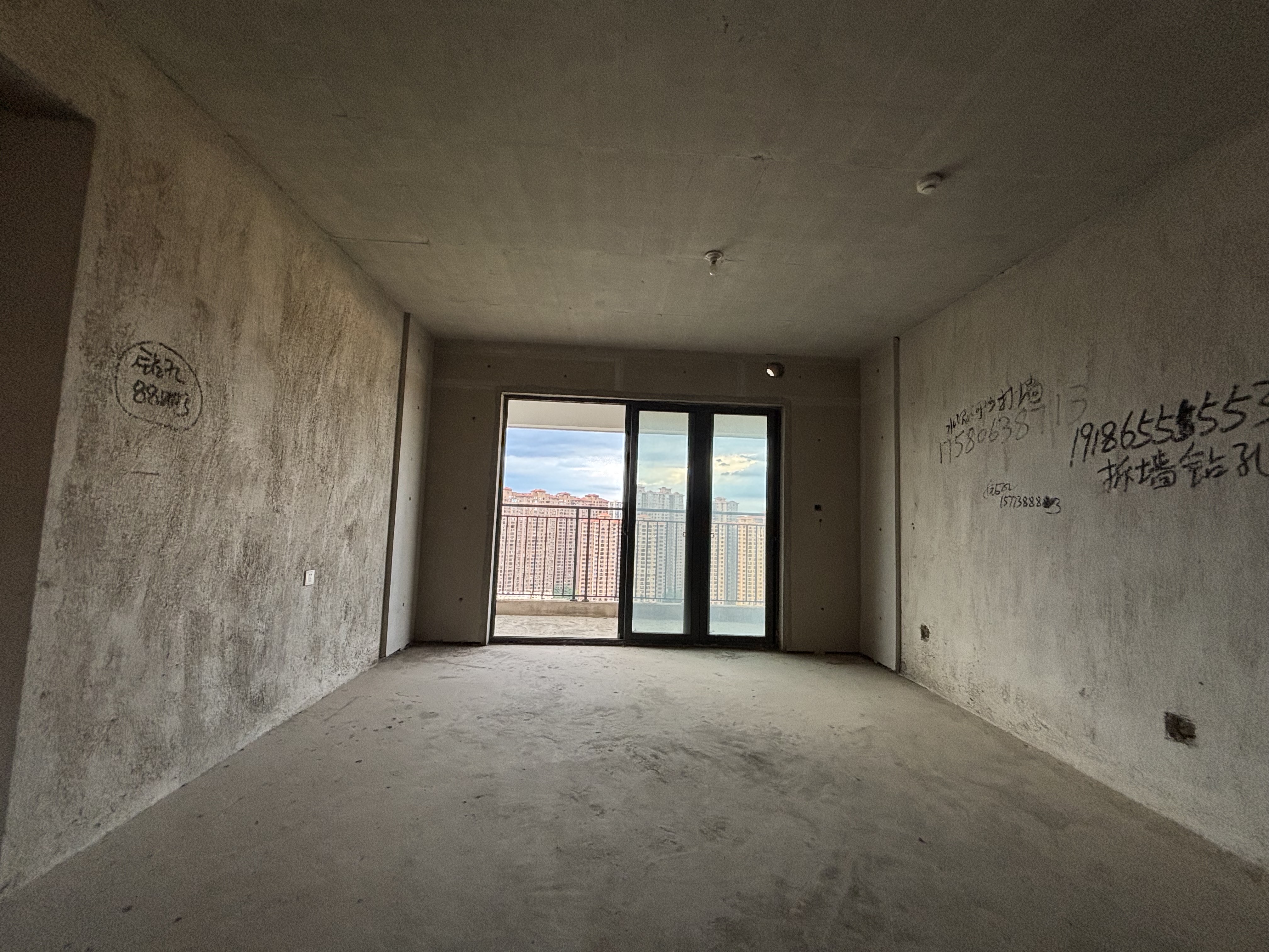 宁邦中心(文华里)  4室0厅0卫    80.0万 宁邦中心(文华里)  4室0厅0卫    80.0万