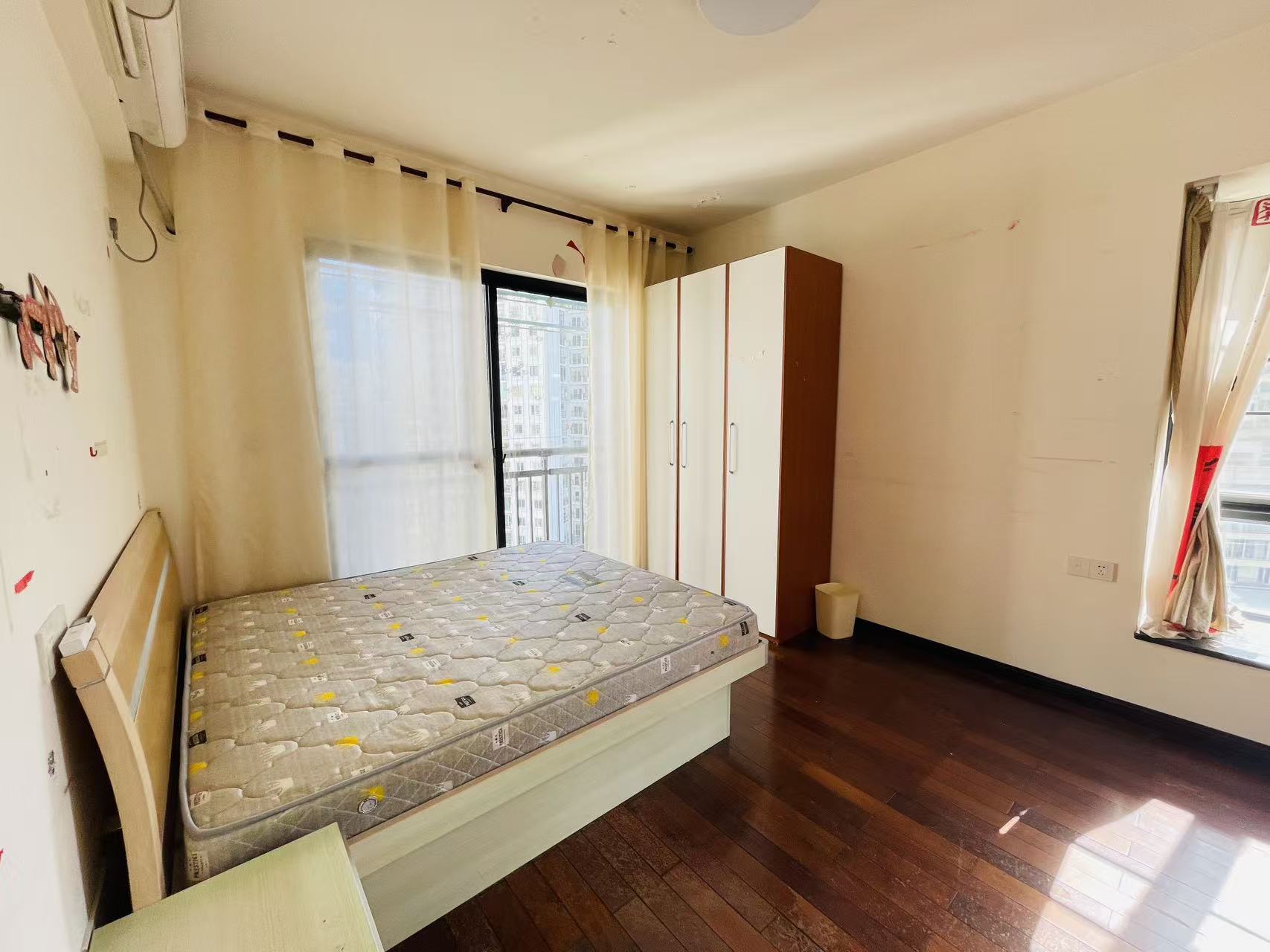 金碧文华 4室2厅2卫 5000.0元/月 金碧文华 4室2厅2卫 5000.0元/月室内图