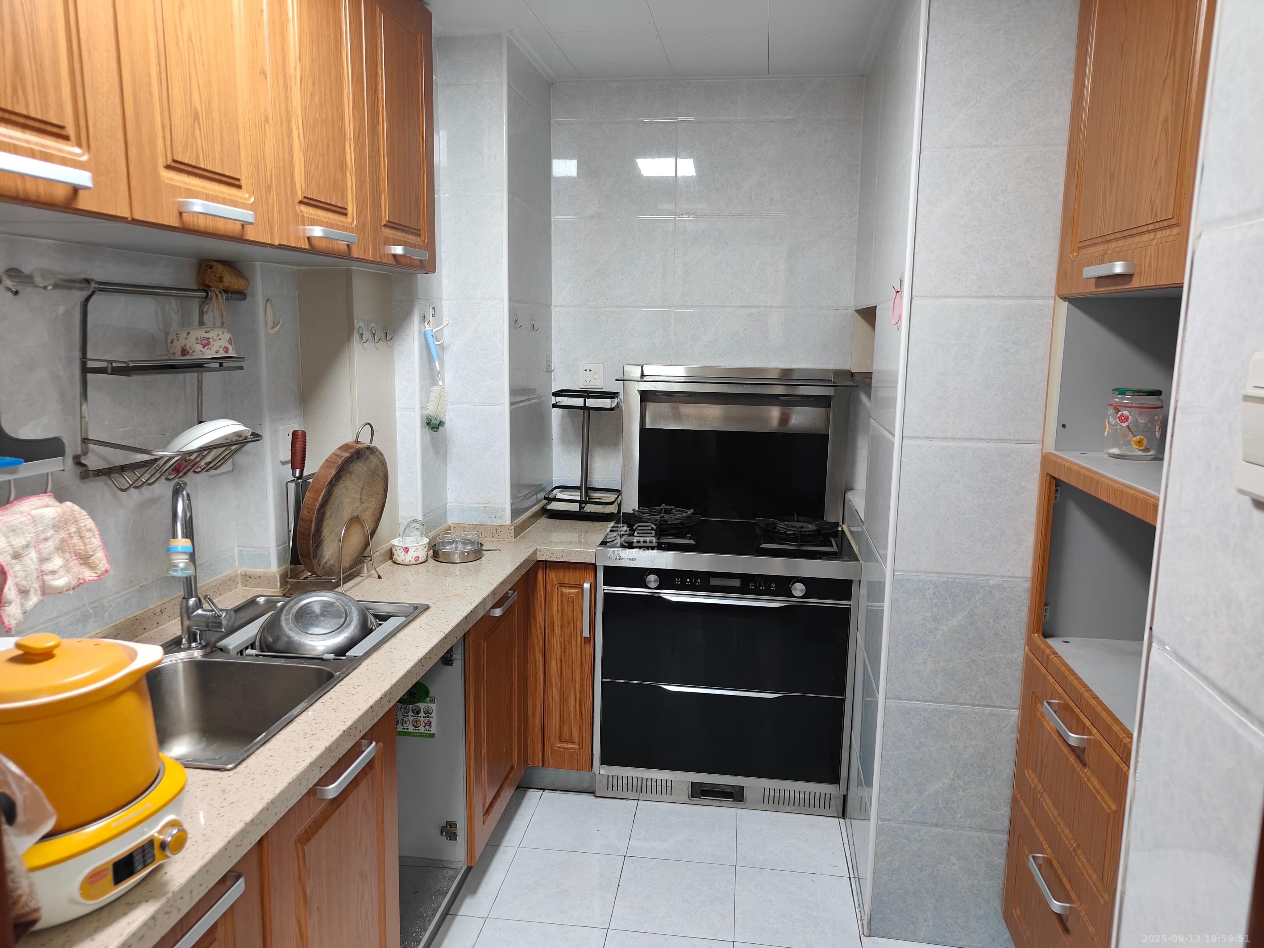 鑫科明珠 1室1厅1卫 2000.0元/月 鑫科明珠 1室1厅1卫 2000.0元/月室内图