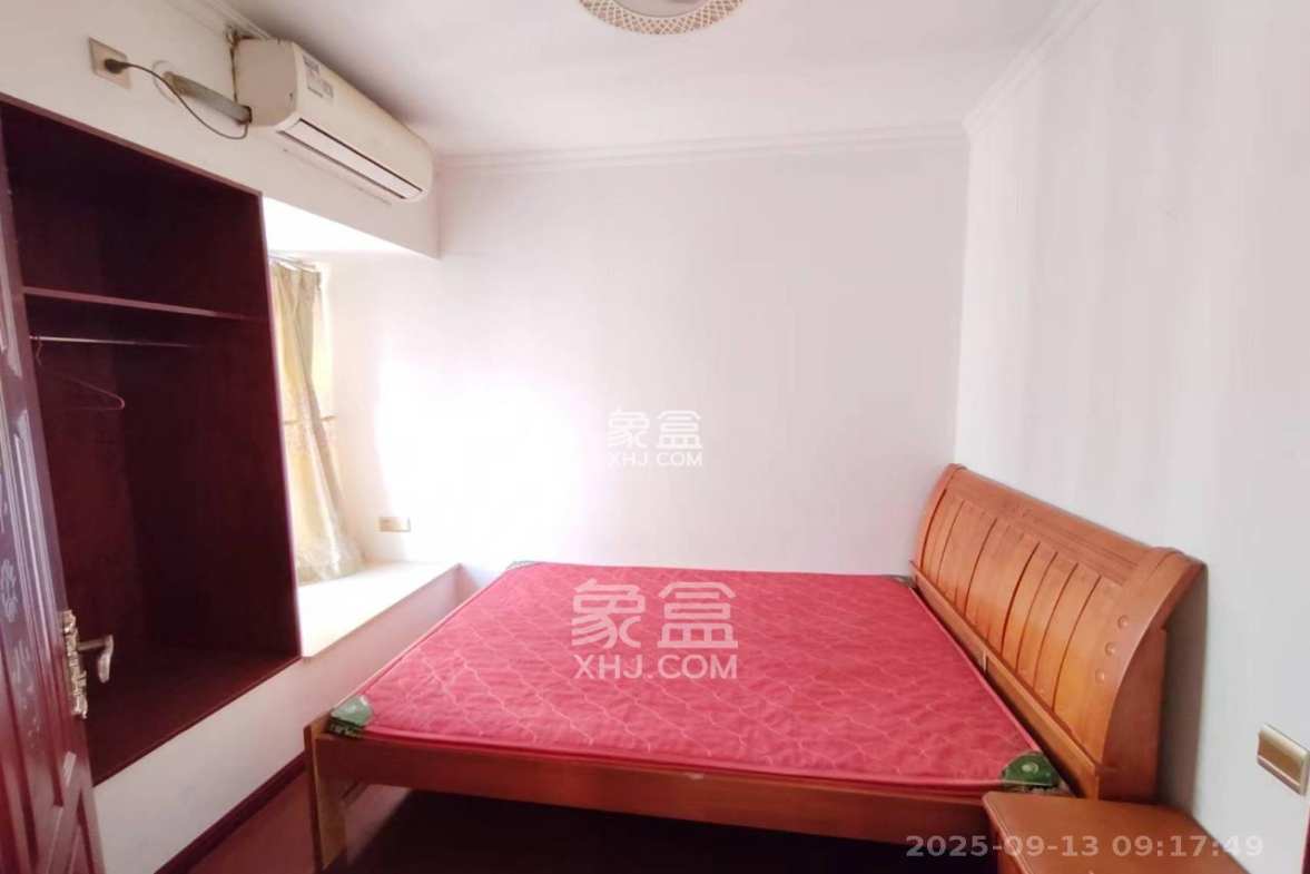 江山帝景哈佛  2室2厅1卫    1700.0元/月 江山帝景哈佛  2室2厅1卫    1700.0元/月室内图