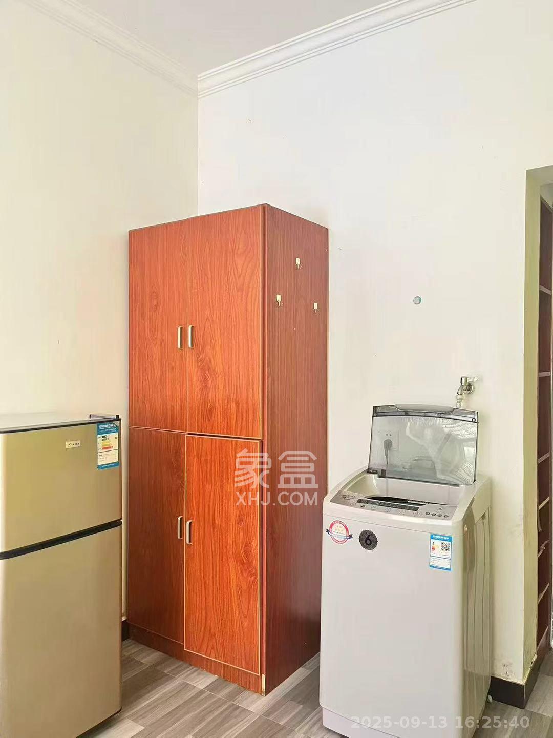 友兴家园 1室1厅1卫 950.0元/月 友兴家园 1室1厅1卫 950.0元/月室内图