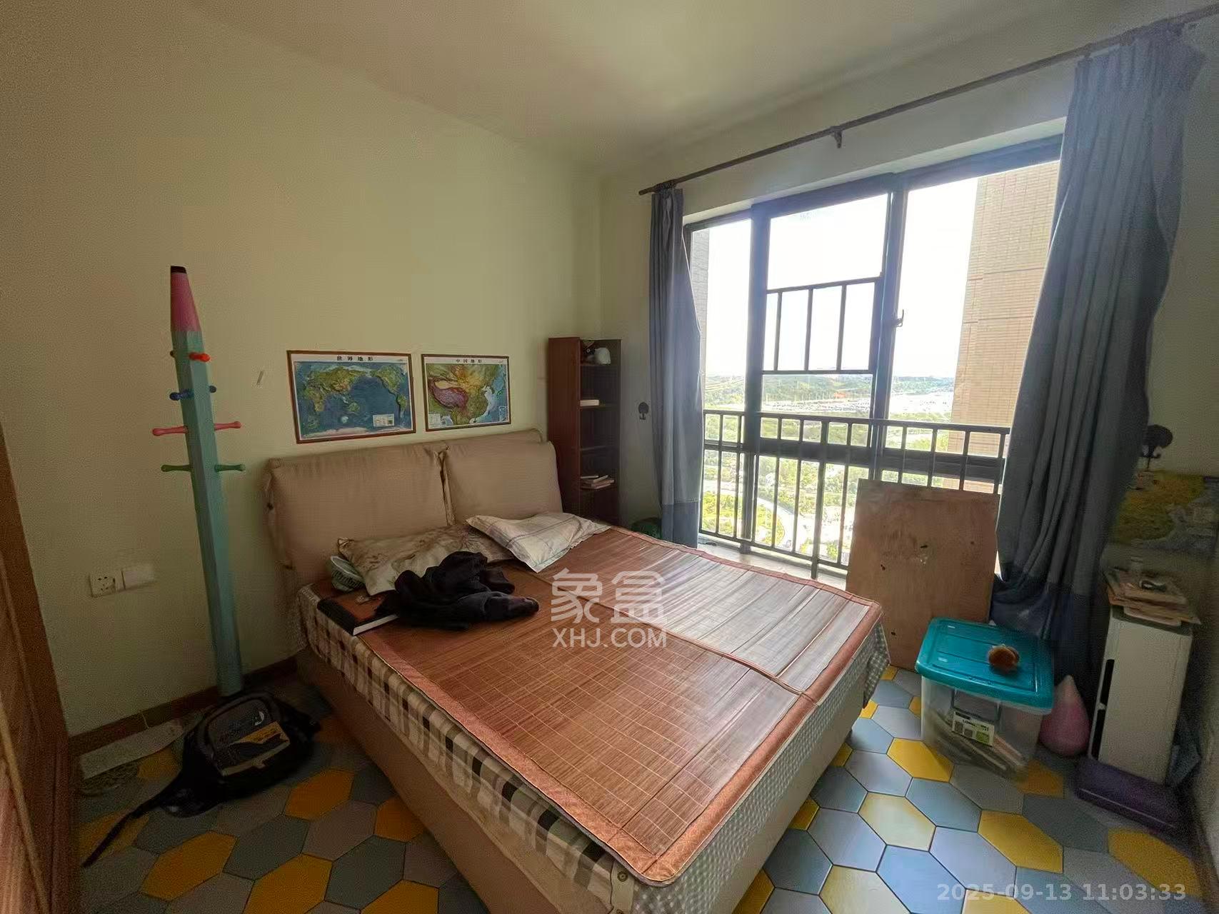 碧桂园南城首府(东宸林海) 4室2厅2卫 2600.0元/月 碧桂园南城首府(东宸林海) 4室2厅2卫 2600.0元/月室内图