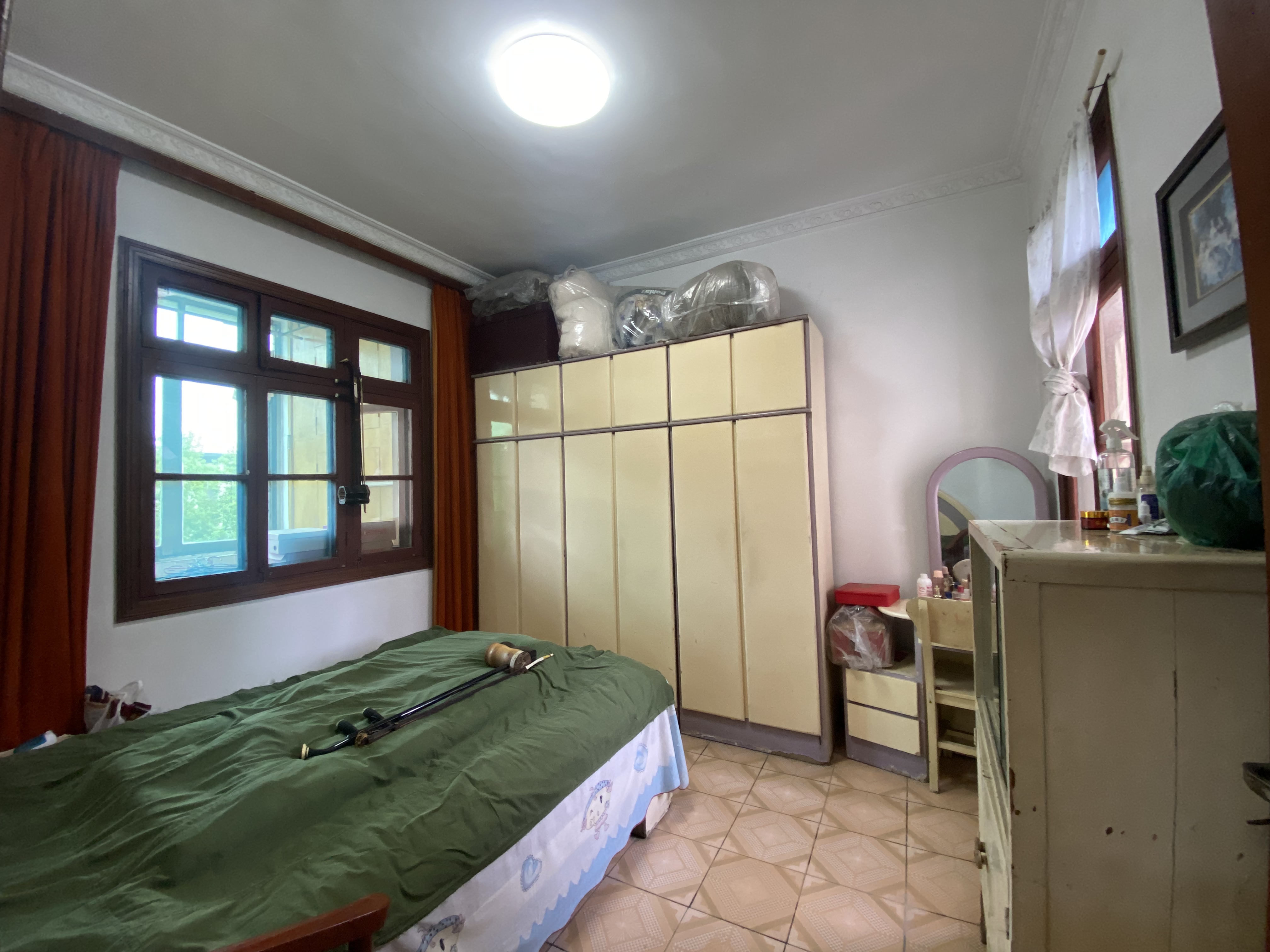 建设银行单位房(海棠社区朝富巷1号) 3室2厅1卫 32.0万 建设银行单位房(海棠社区朝富巷1号) 3室2厅1卫 32.0万室内图