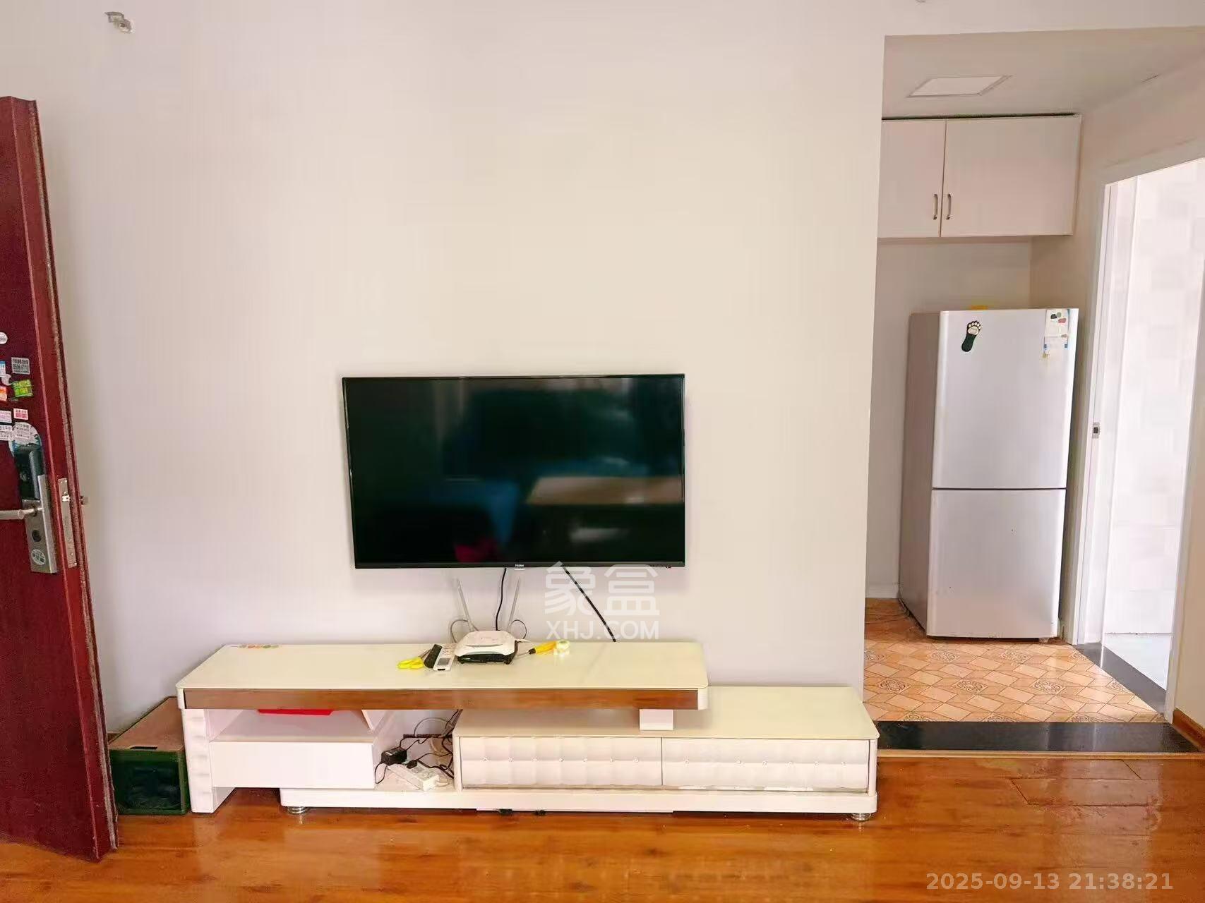 北辰三角洲E3区  1室1厅1卫   2500.00元/月室内图