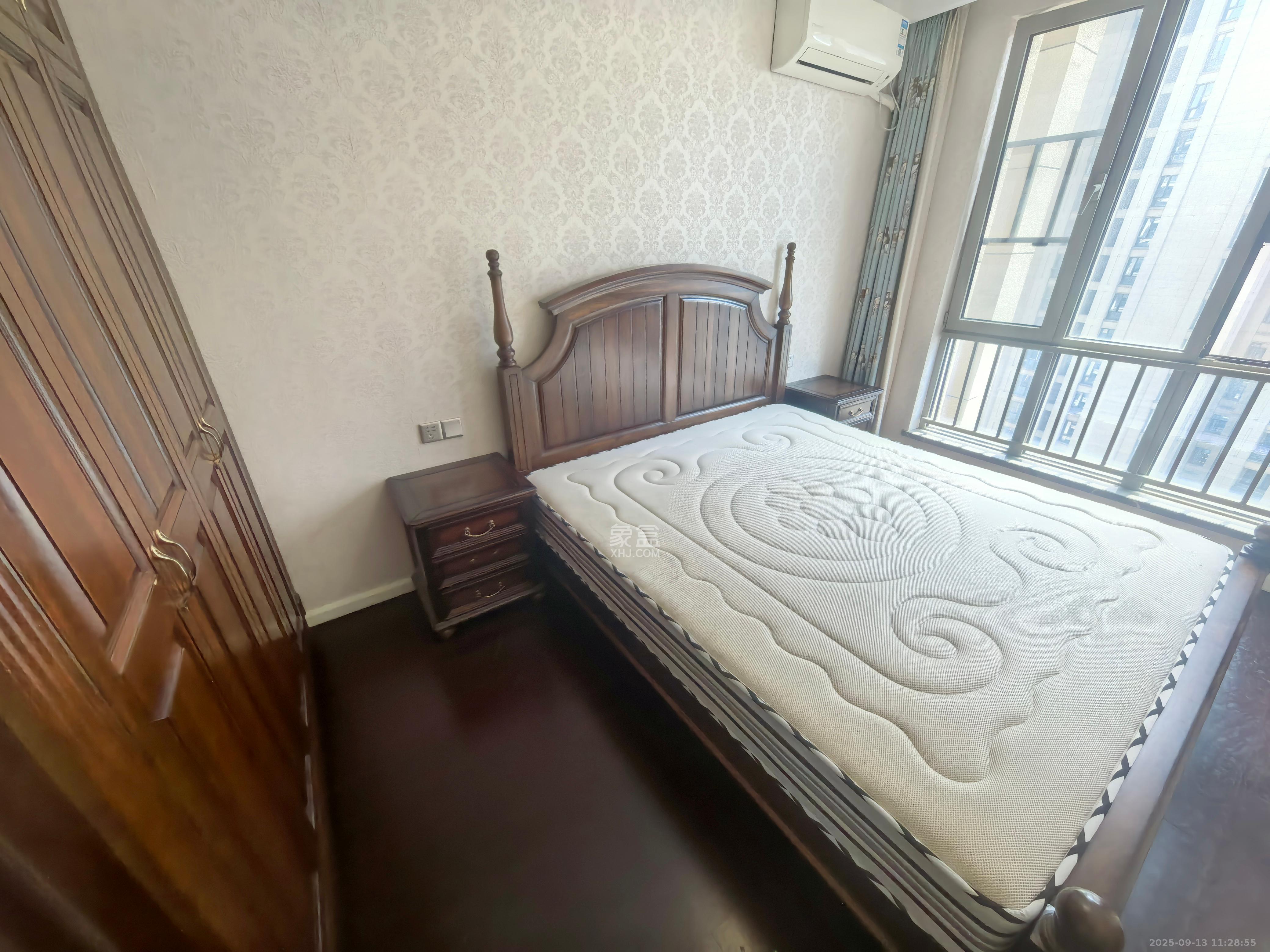 梅溪湖金茂府(金茂广场)(金茂览秀城) 3室2厅2卫 4000.0元/月 梅溪湖金茂府(金茂广场)(金茂览秀城) 3室2厅2卫 4000.0元/月室内图