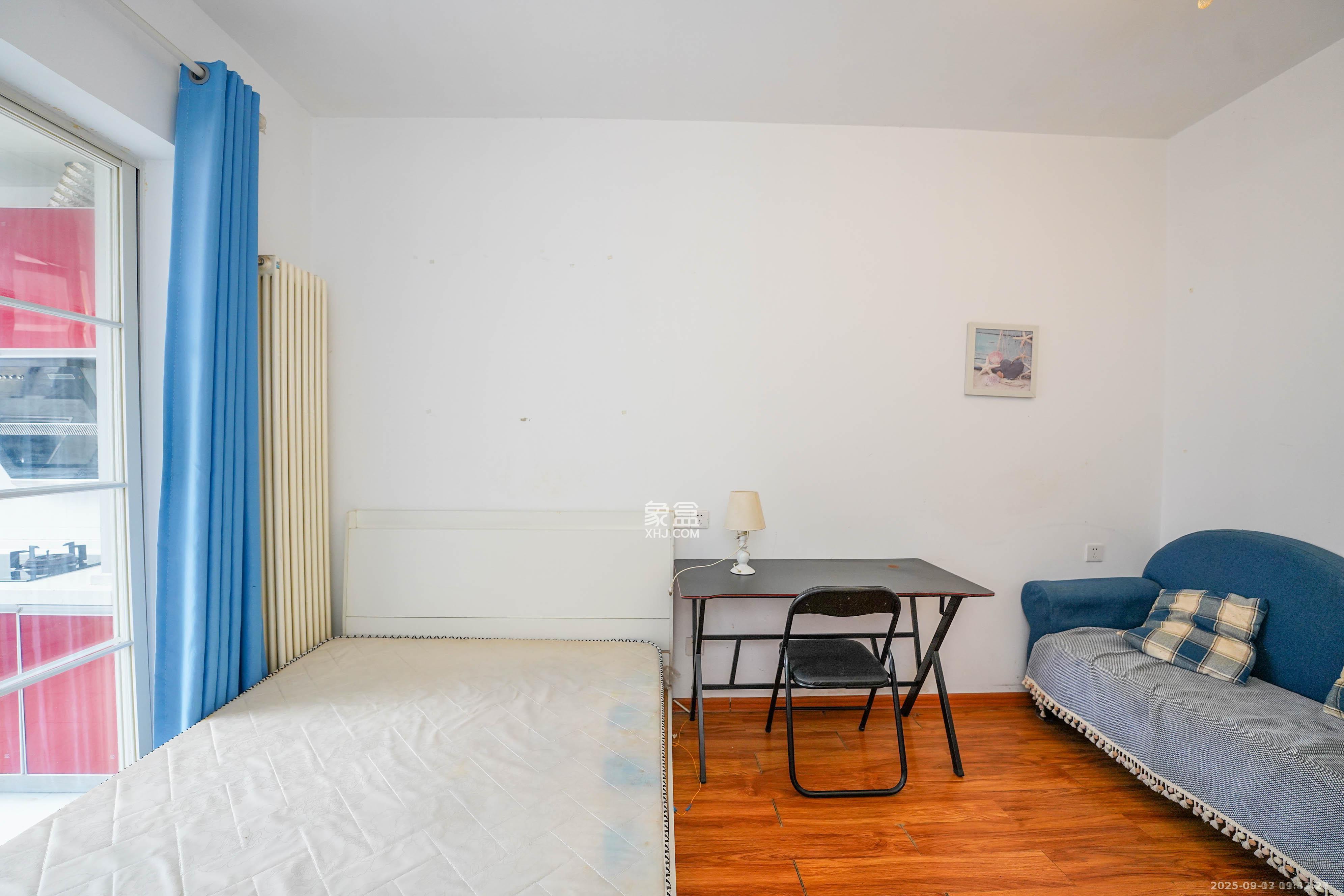 怡海星城  1室1厅1卫    800.0元/月室内图