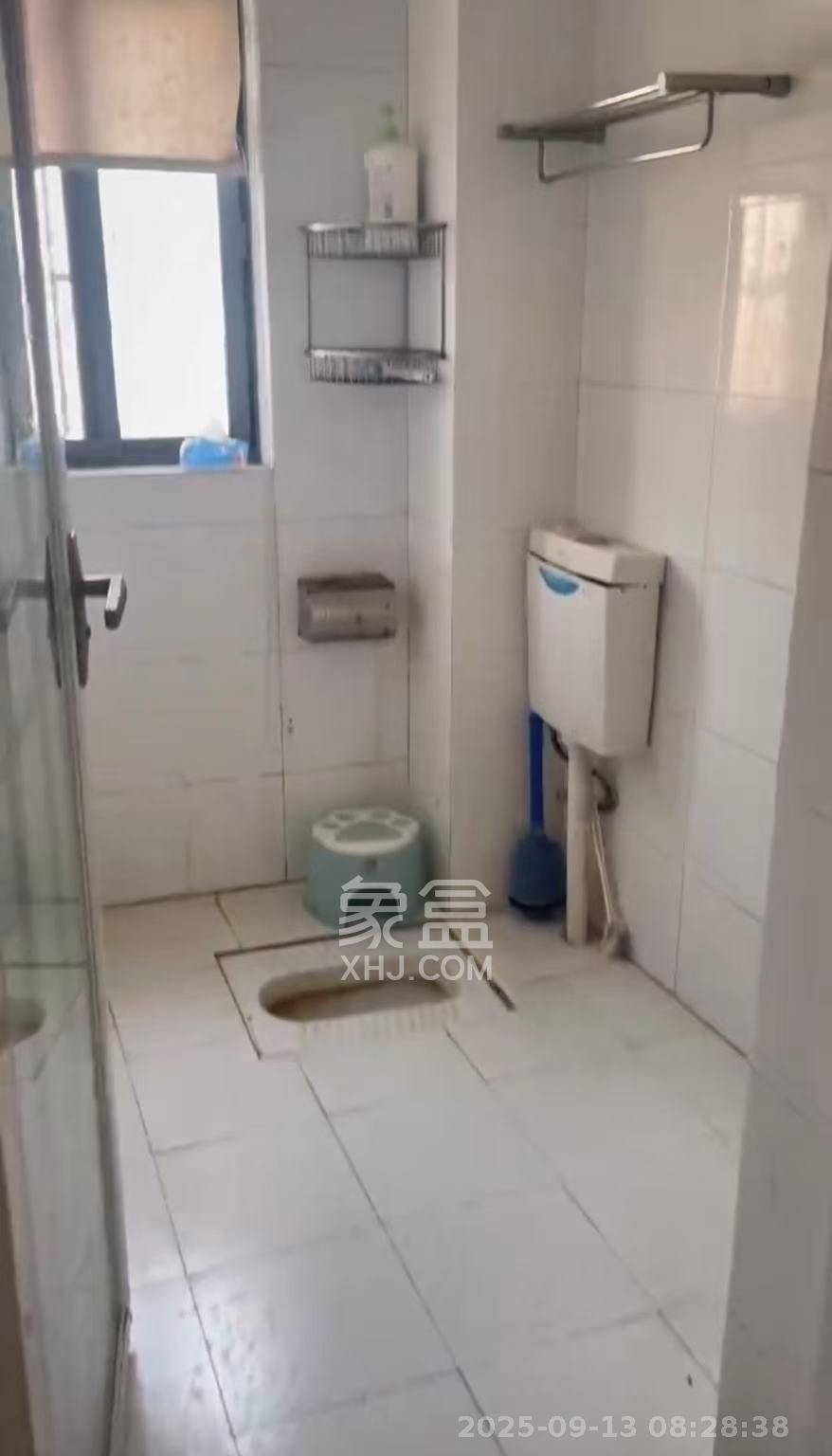 巢之恋 2室2厅1卫 1850.0元/月 巢之恋 2室2厅1卫 1850.0元/月室内图