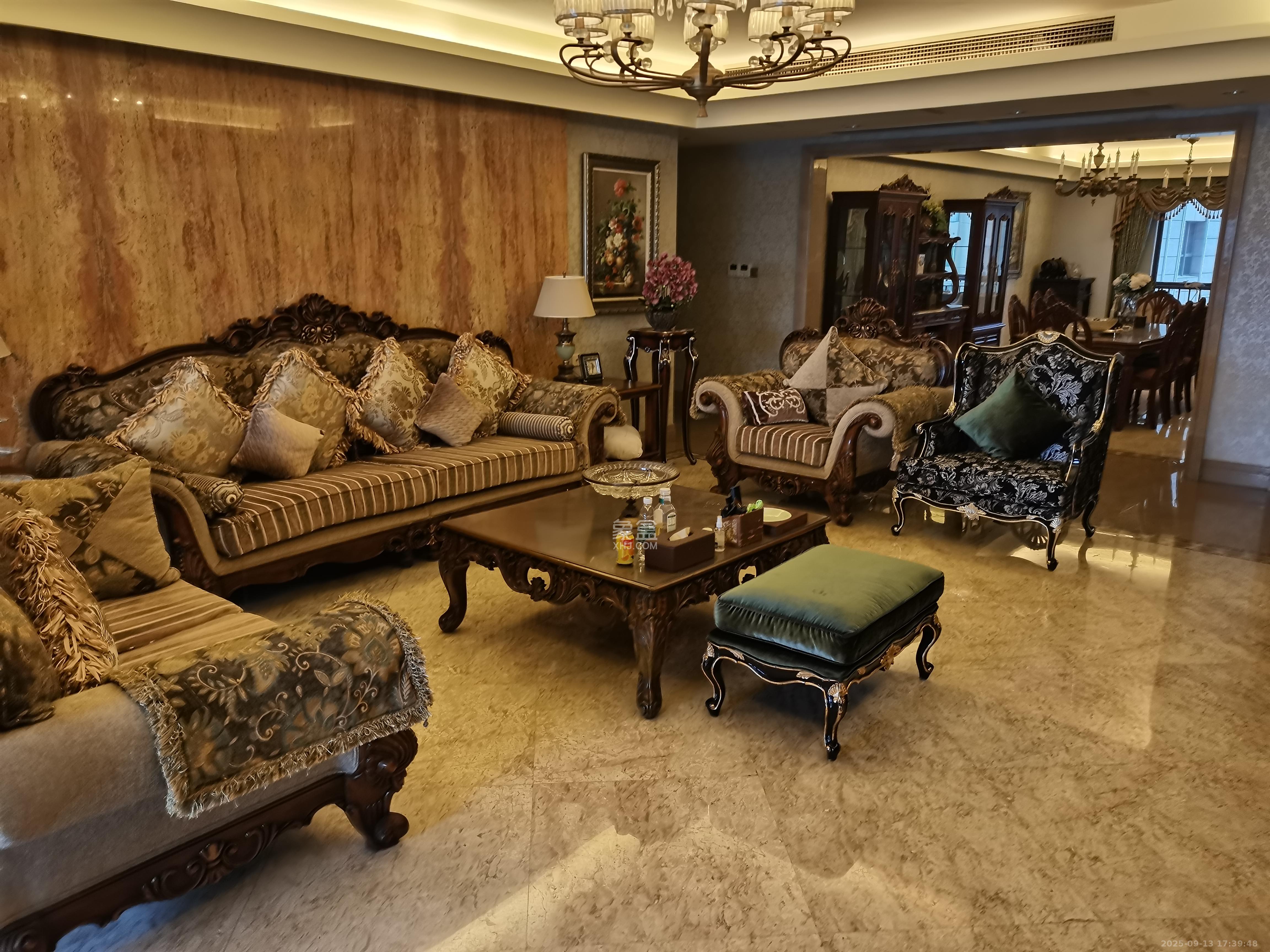 华远华中心 5室2厅2卫 18000.0元/月 华远华中心 5室2厅2卫 18000.0元/月室内图