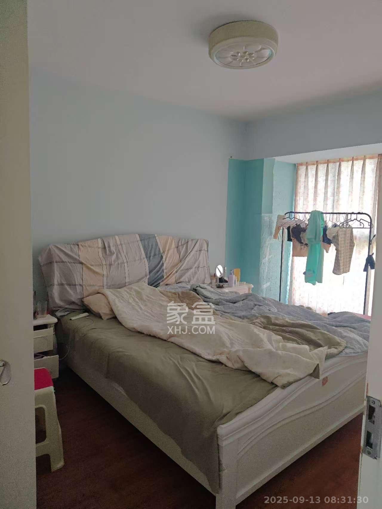 蝴蝶谷 1室2厅1卫 1800.0元/月 蝴蝶谷 1室2厅1卫 1800.0元/月室内图