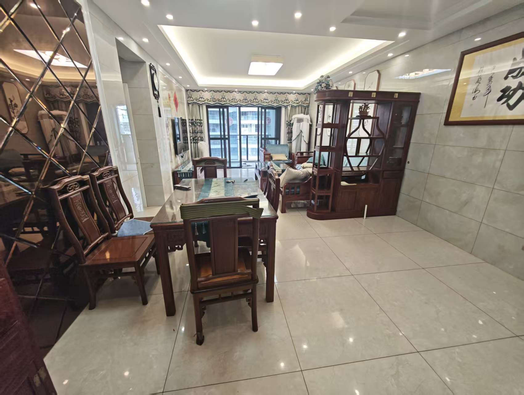 滨海幸福里  3室2厅2卫    4000.0元/月 滨海幸福里  3室2厅2卫    4000.0元/月室内图