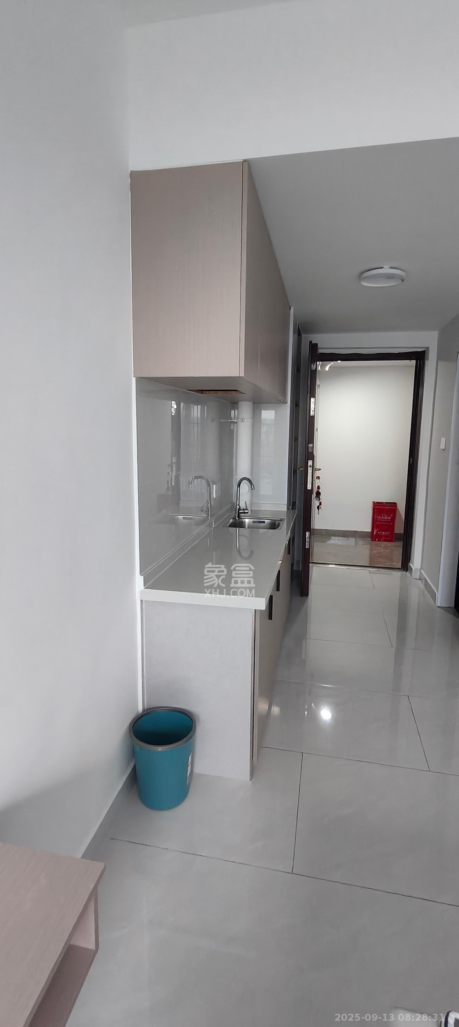 新城朗隽大都会 1室1厅1卫 1000.0元/月 新城朗隽大都会 1室1厅1卫 1000.0元/月室内图