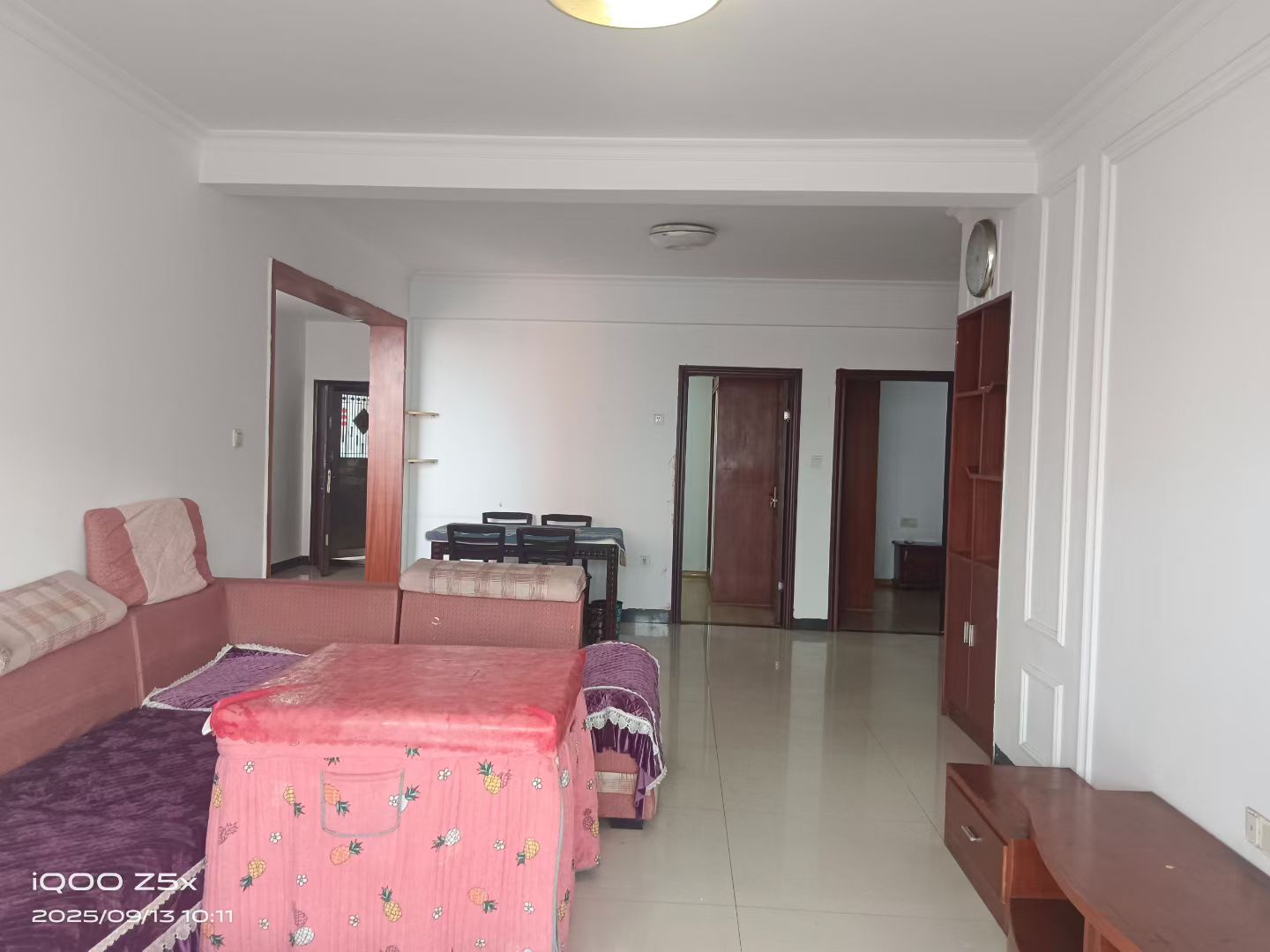 TOP尚都(拓步尚都)  3室2厅2卫    42.8万 TOP尚都(拓步尚都)  3室2厅2卫    42.8万客厅