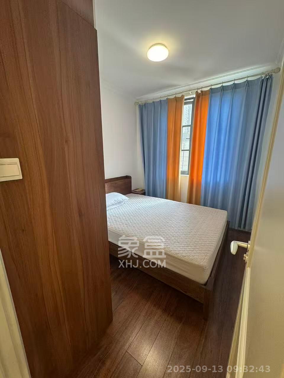 万科魅力之城观澜里 3室2厅2卫 2500.0元/月 万科魅力之城观澜里 3室2厅2卫 2500.0元/月室内图