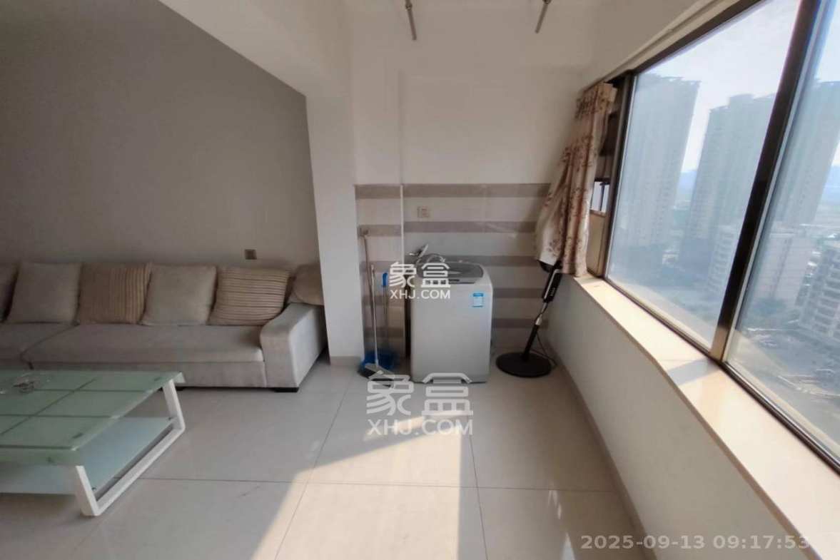 江山帝景哈佛  2室2厅1卫    1700.0元/月 江山帝景哈佛  2室2厅1卫    1700.0元/月室内图