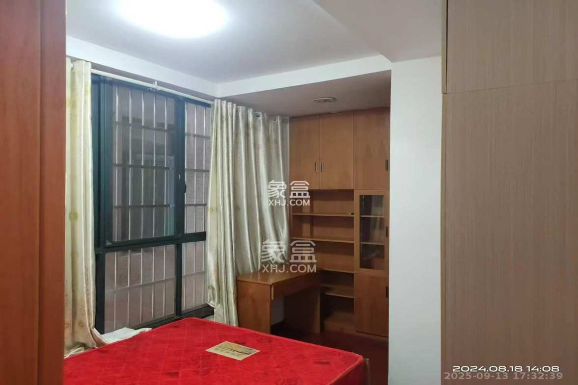 枫华府第 3室2厅1卫 2000.0元/月 枫华府第 3室2厅1卫 2000.0元/月室内图