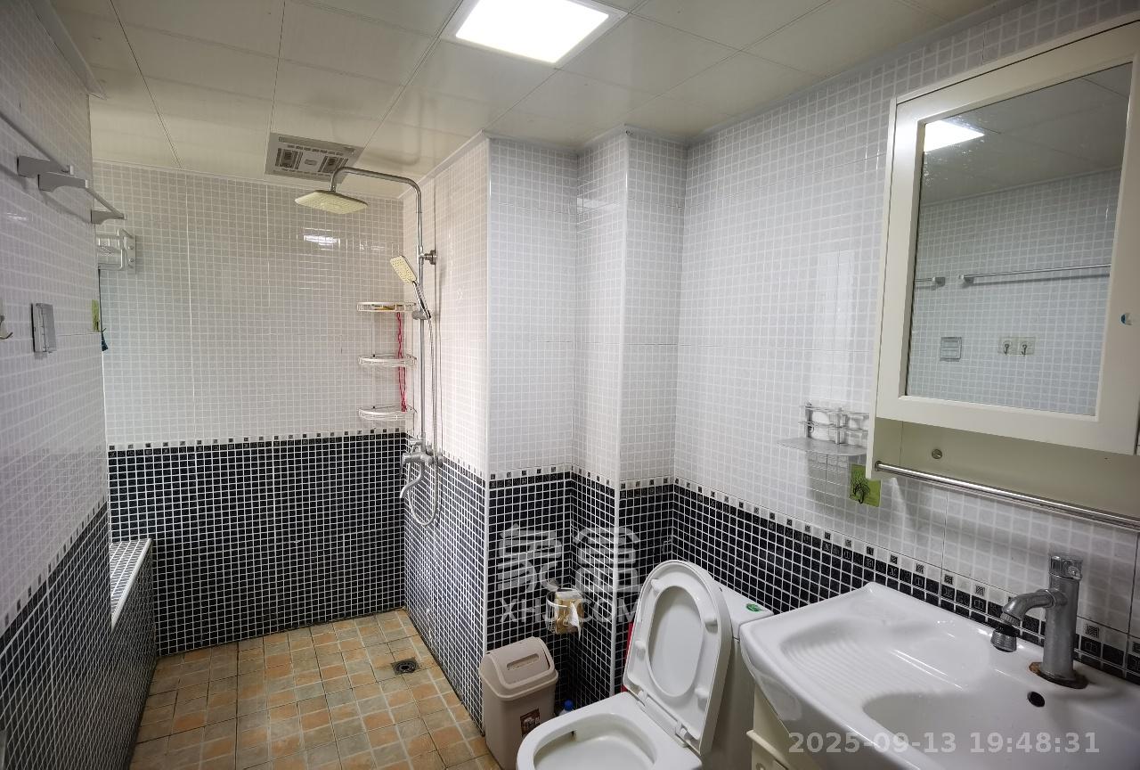 中信文化广场（中信新城二期）  1室1厅1卫    1500.0元/月室内图