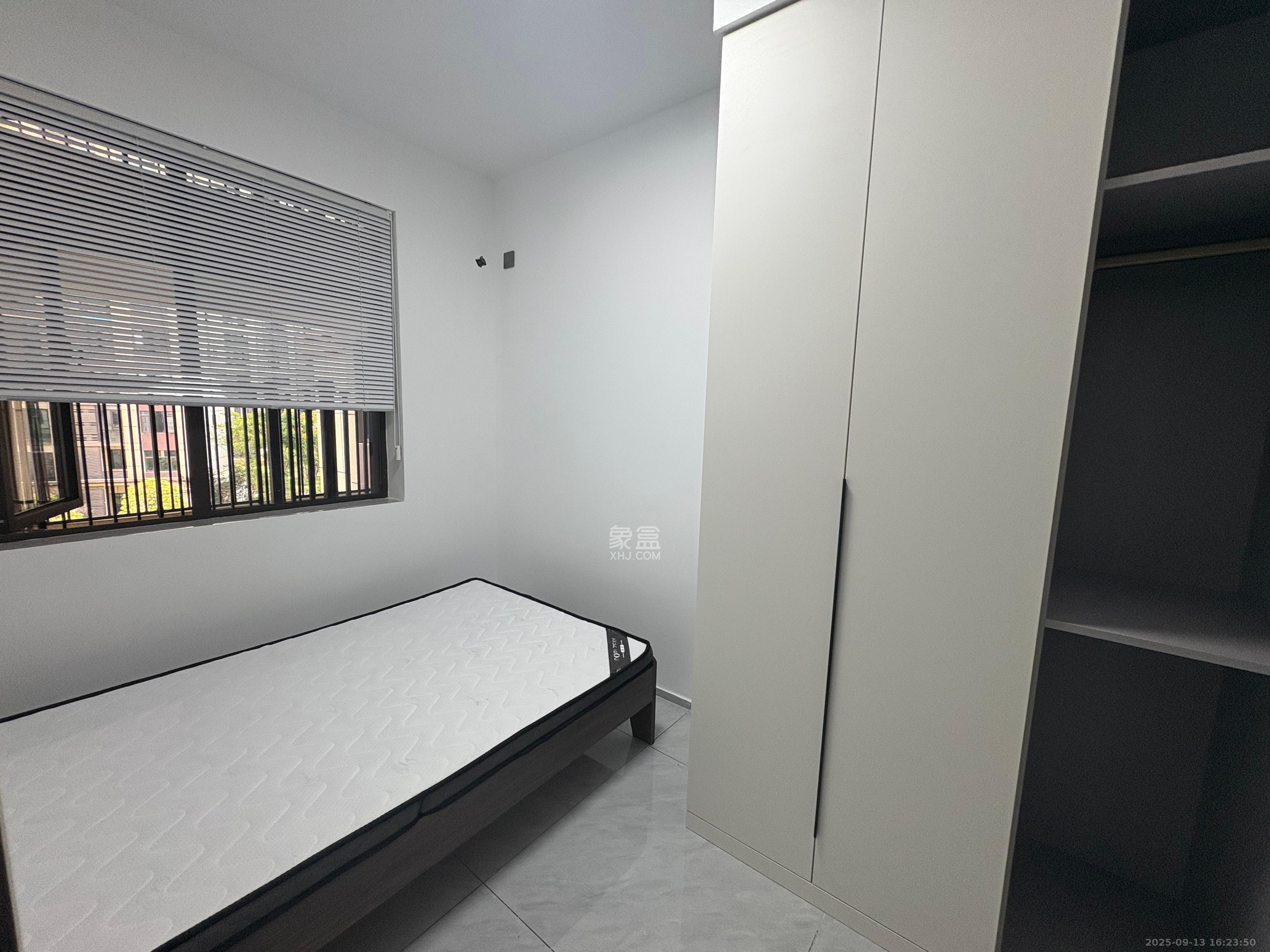 青竹湖曦园  3室0厅1卫    2500.0元/月 青竹湖曦园  3室0厅1卫    2500.0元/月室内图