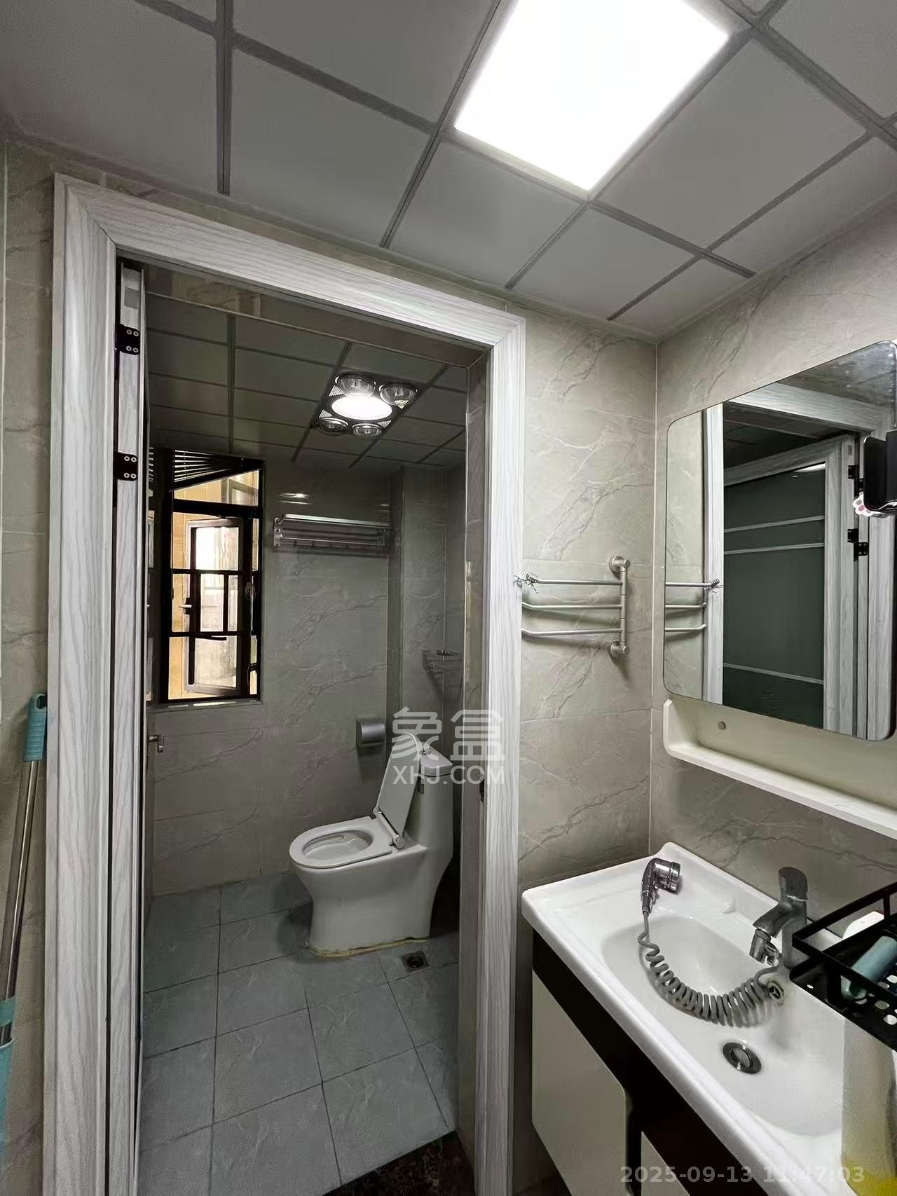 丽水熙园 2室2厅1卫 2400.0元/月 丽水熙园 2室2厅1卫 2400.0元/月室内图