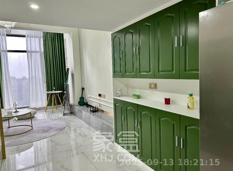 环亚高铁芯城  2室1厅1卫    2400.0元/月室内图