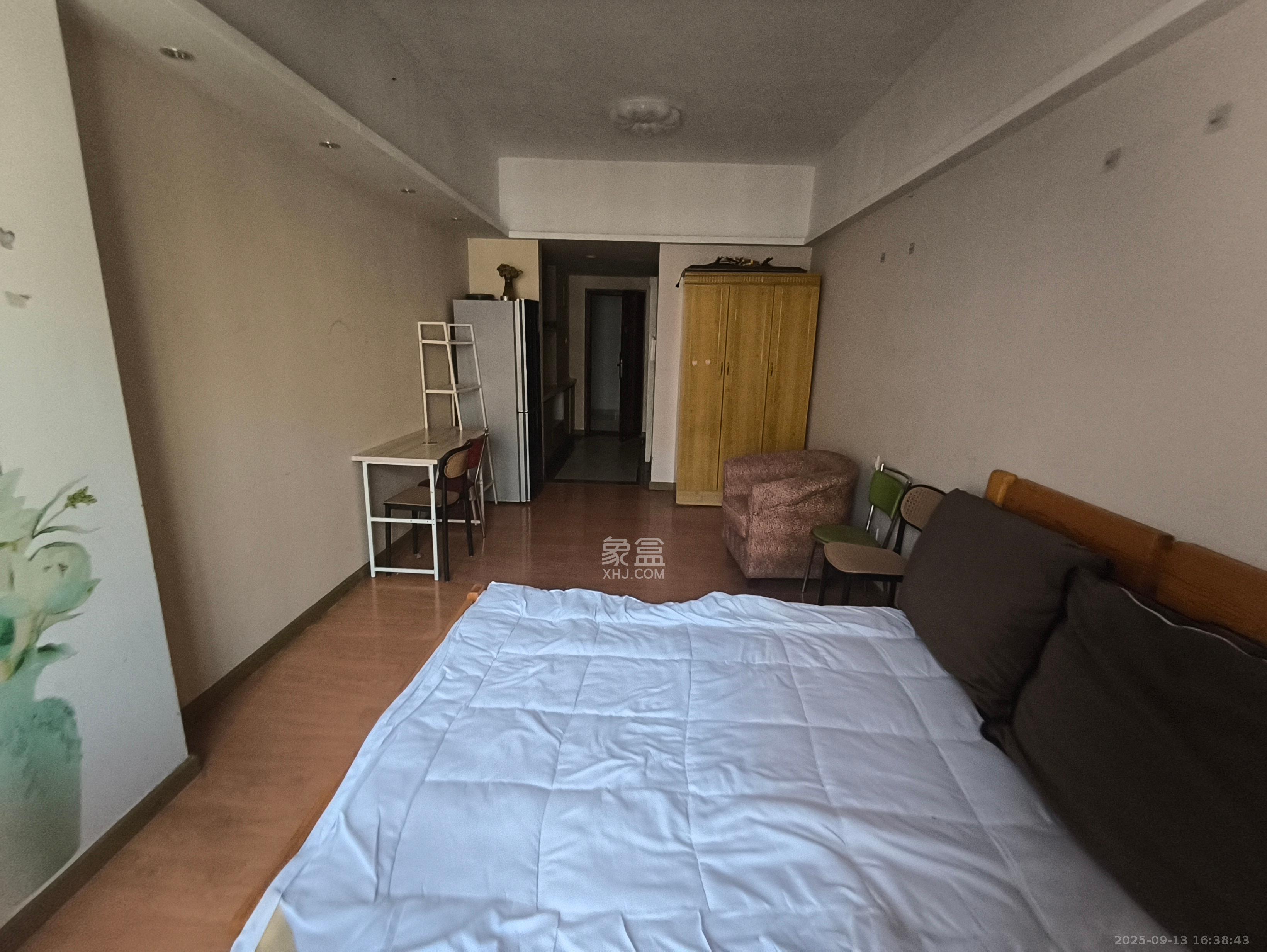 米兰春天 1室0厅0卫 1200.0元/月 米兰春天 1室0厅0卫 1200.0元/月室内图